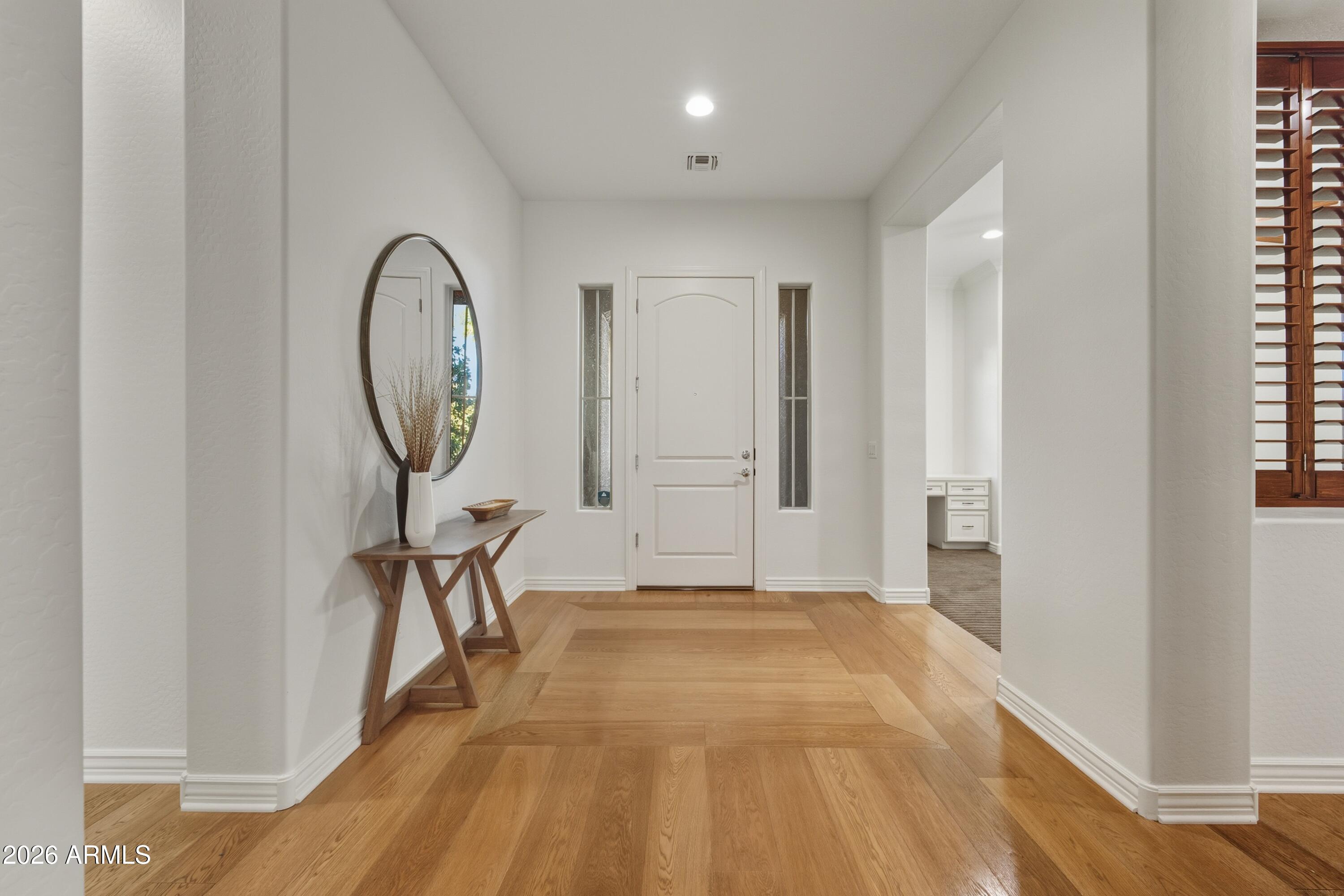 3739 E Enrose Street