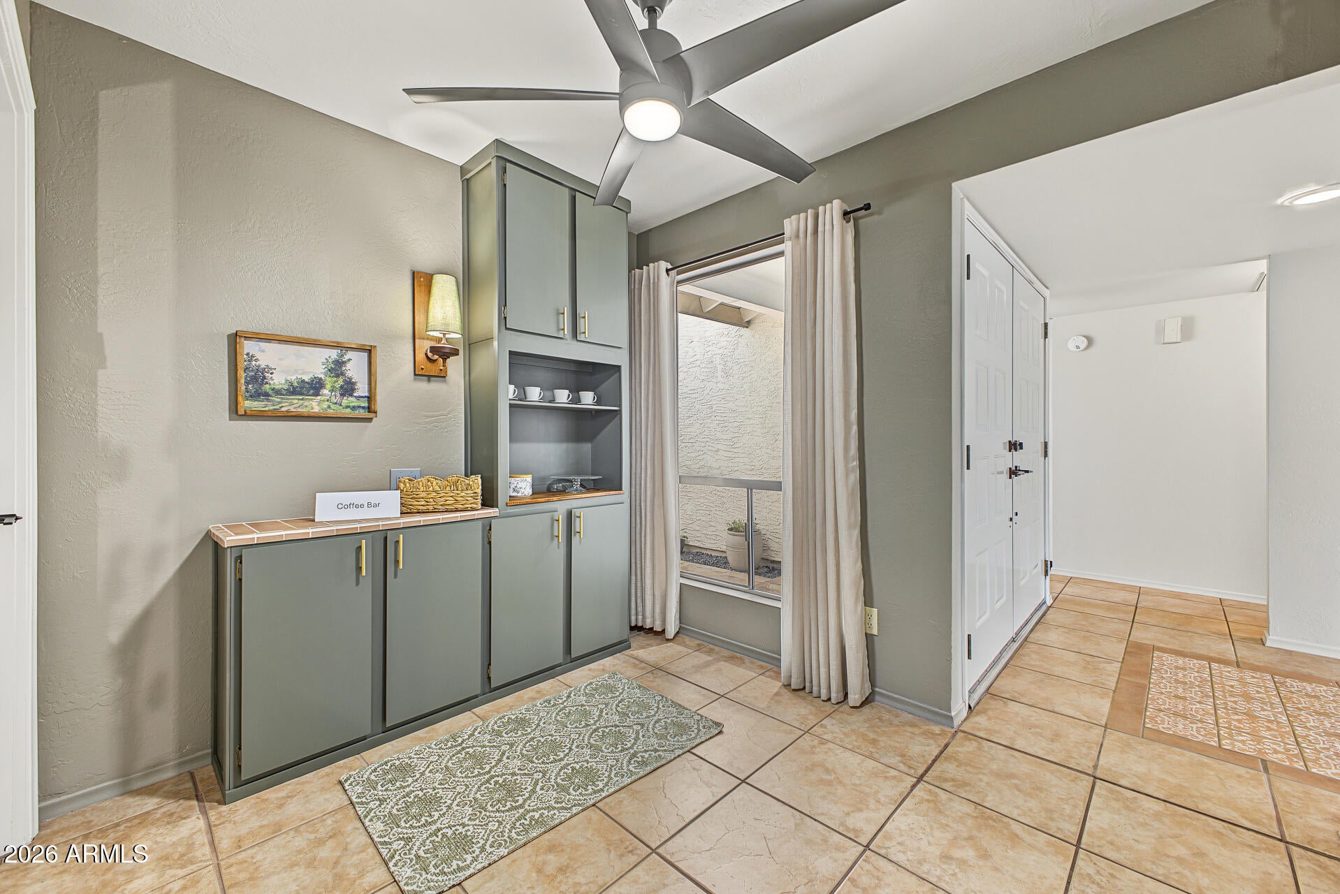 25243 S CLOVERLAND Drive