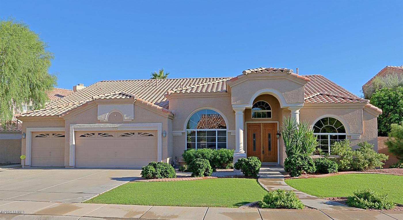 Photo 1 of 30 — 993 N DUSTIN Lane, Chandler, AZ 85226