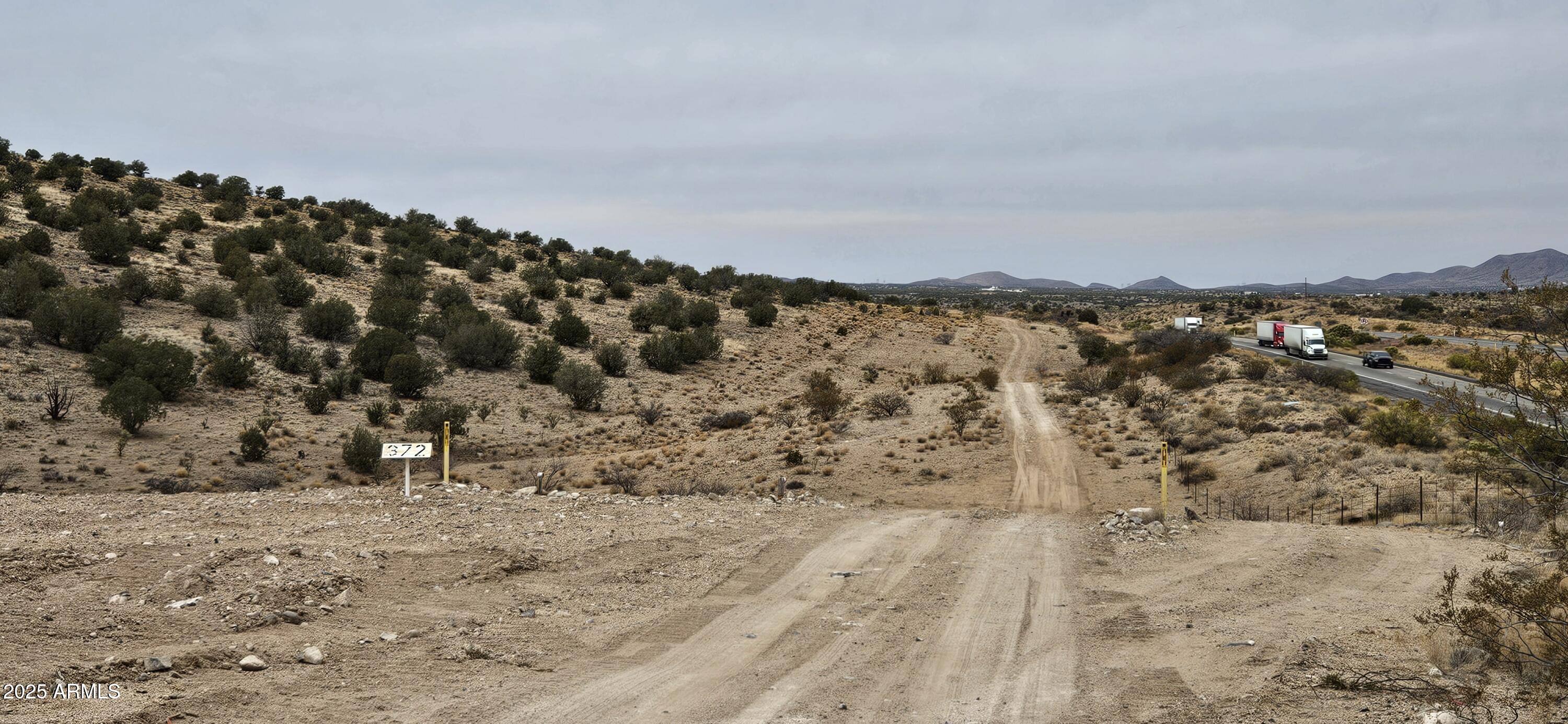 MM75 E Interstate 40 Drive 34-2