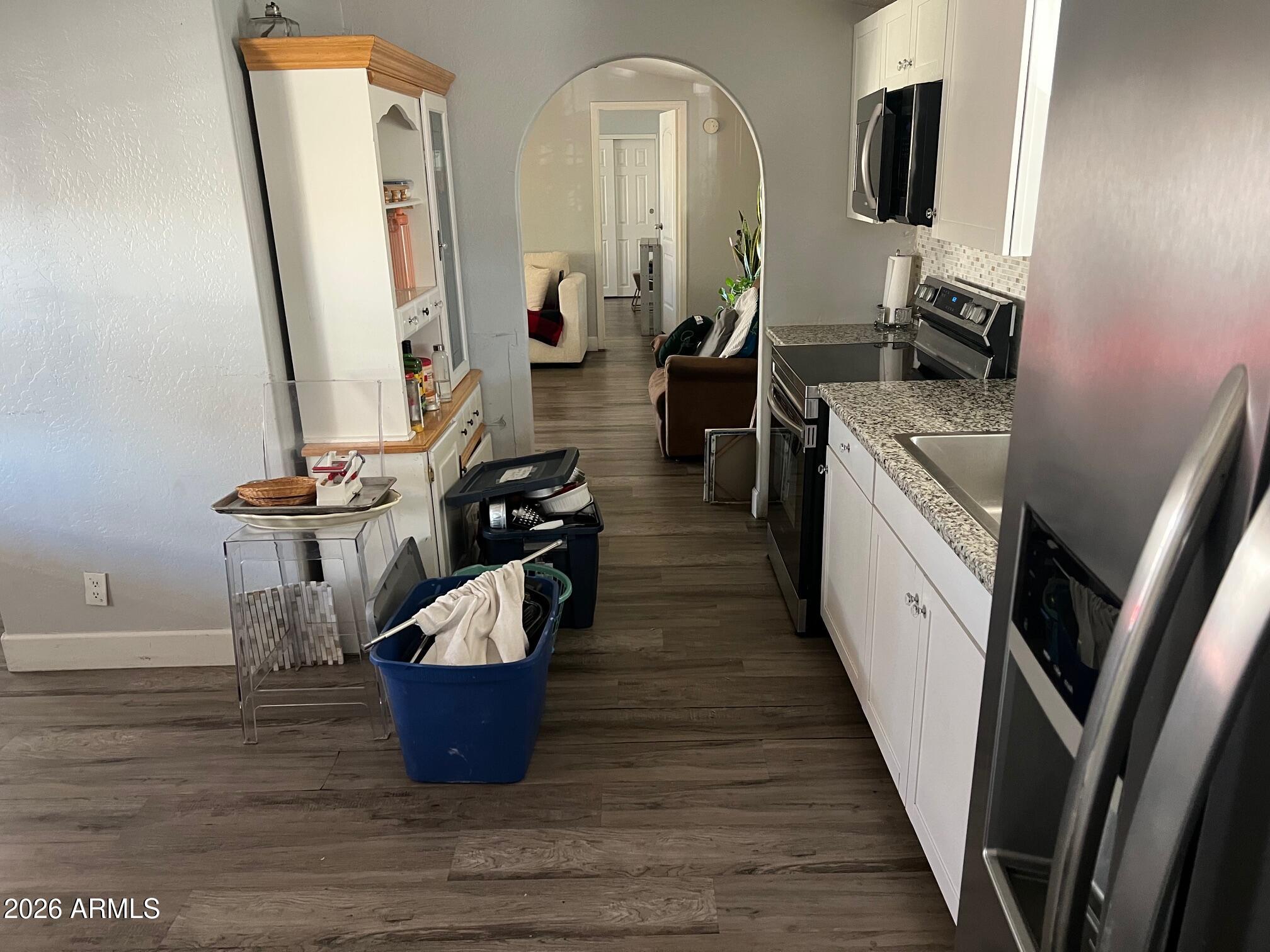 PARADISE GROVES MANUFACTURED HOME PARK - Residential