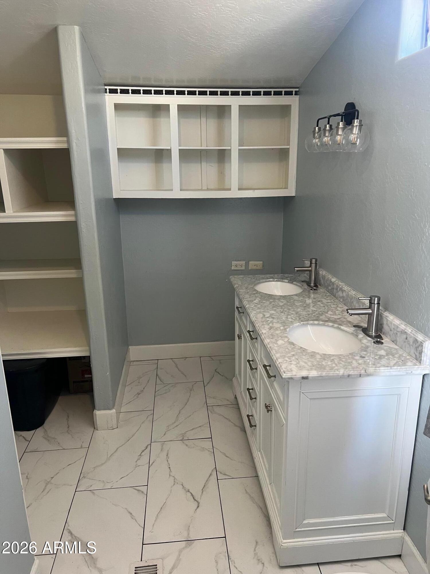 PARADISE GROVES MANUFACTURED HOME PARK - Residential