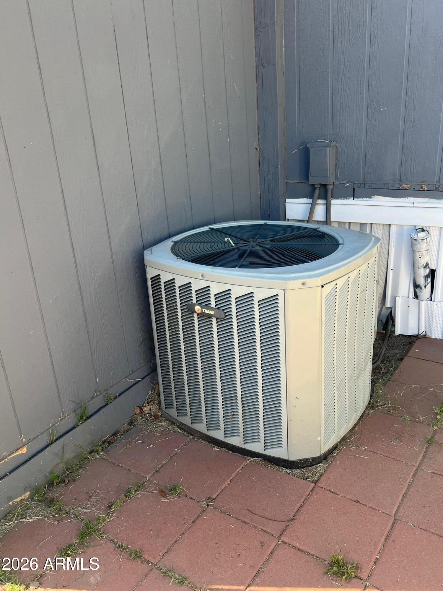 PARADISE GROVES MANUFACTURED HOME PARK - Residential