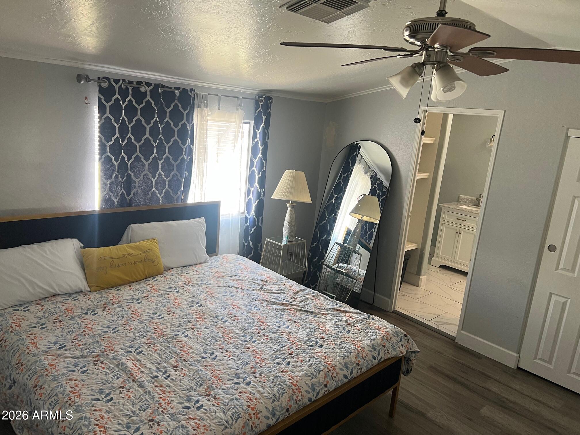 PARADISE GROVES MANUFACTURED HOME PARK - Residential