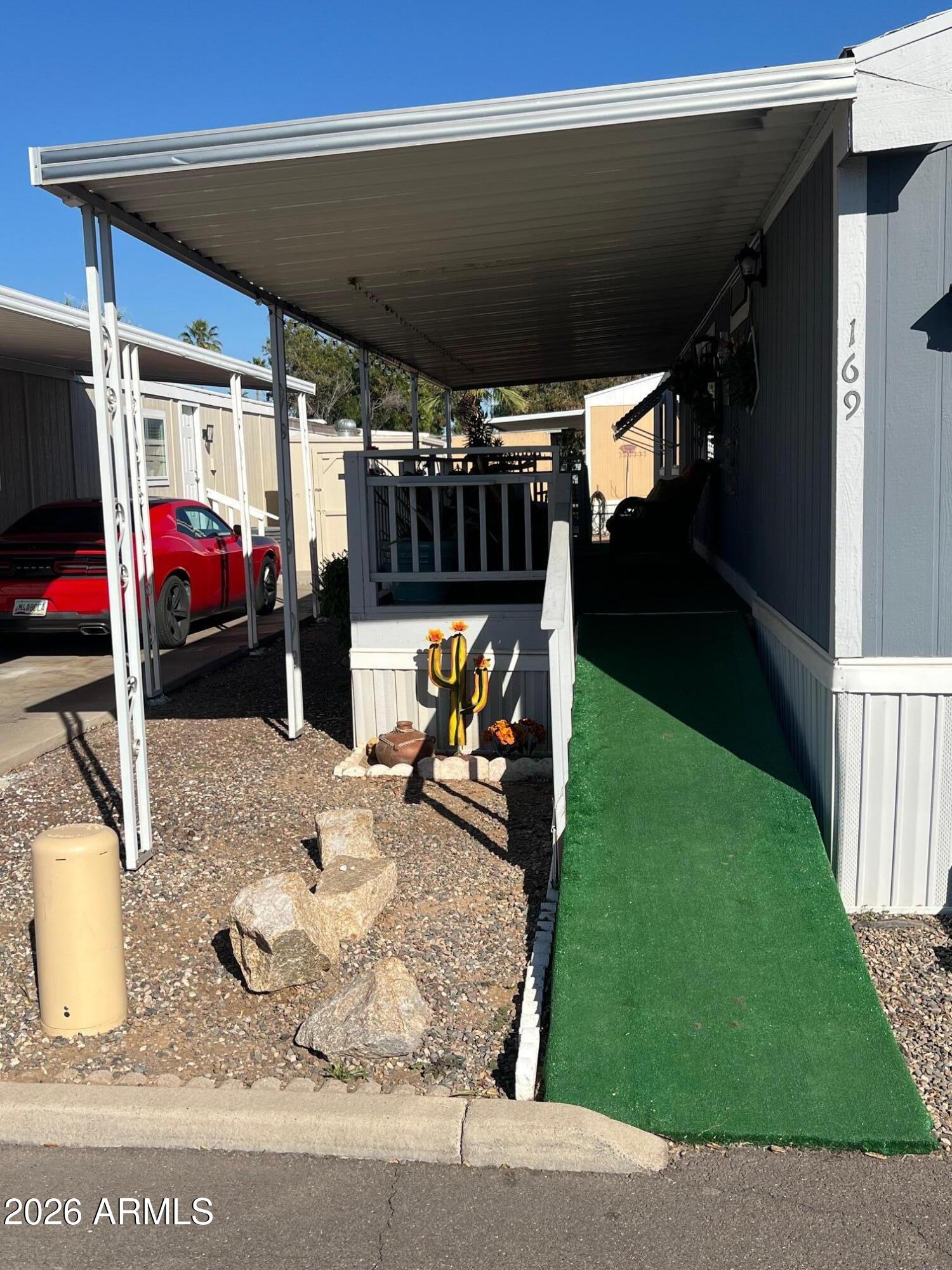 PARADISE GROVES MANUFACTURED HOME PARK - Residential