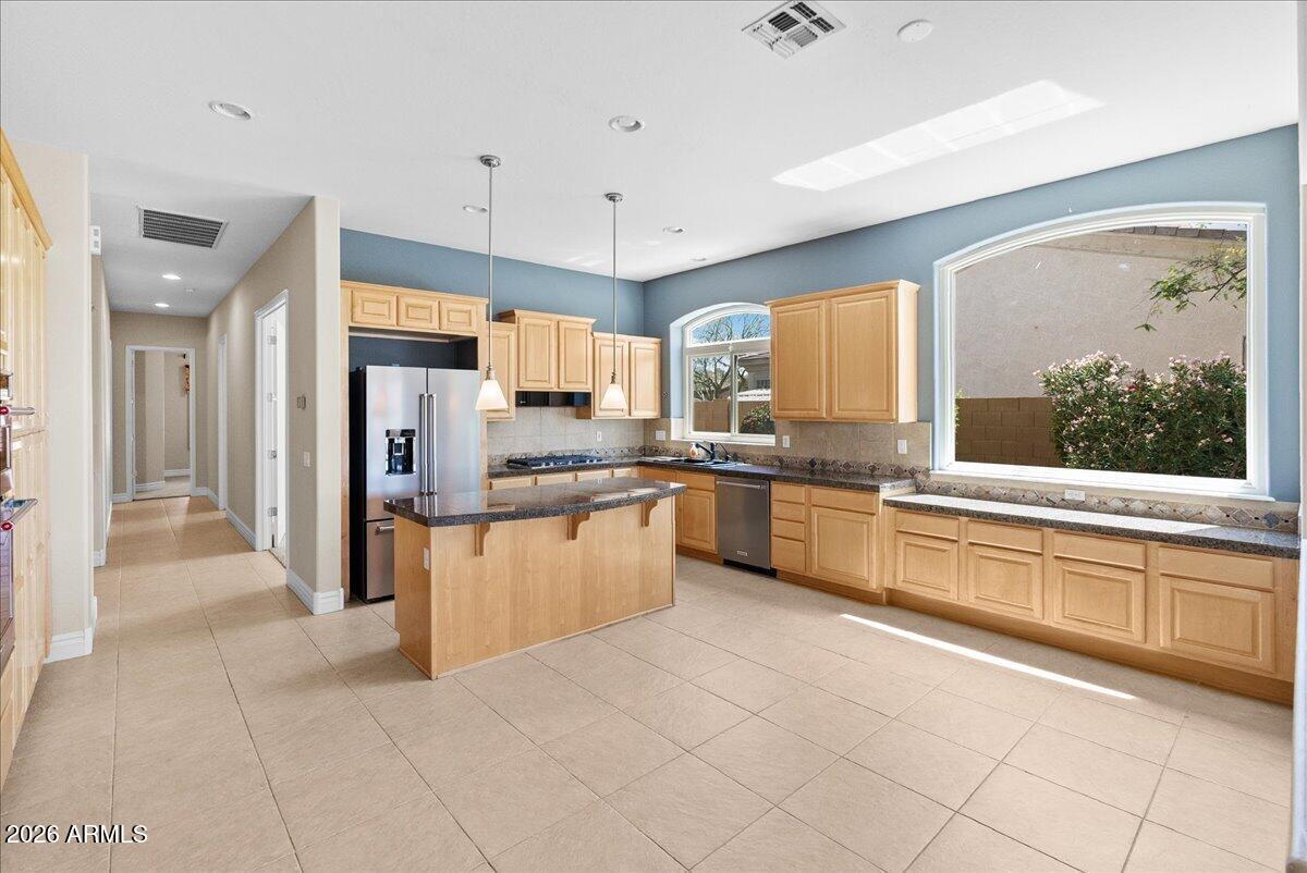 17657 W WILLOW Drive