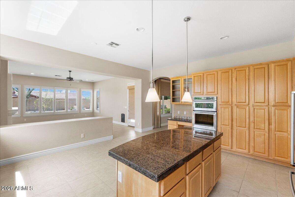 17657 W WILLOW Drive