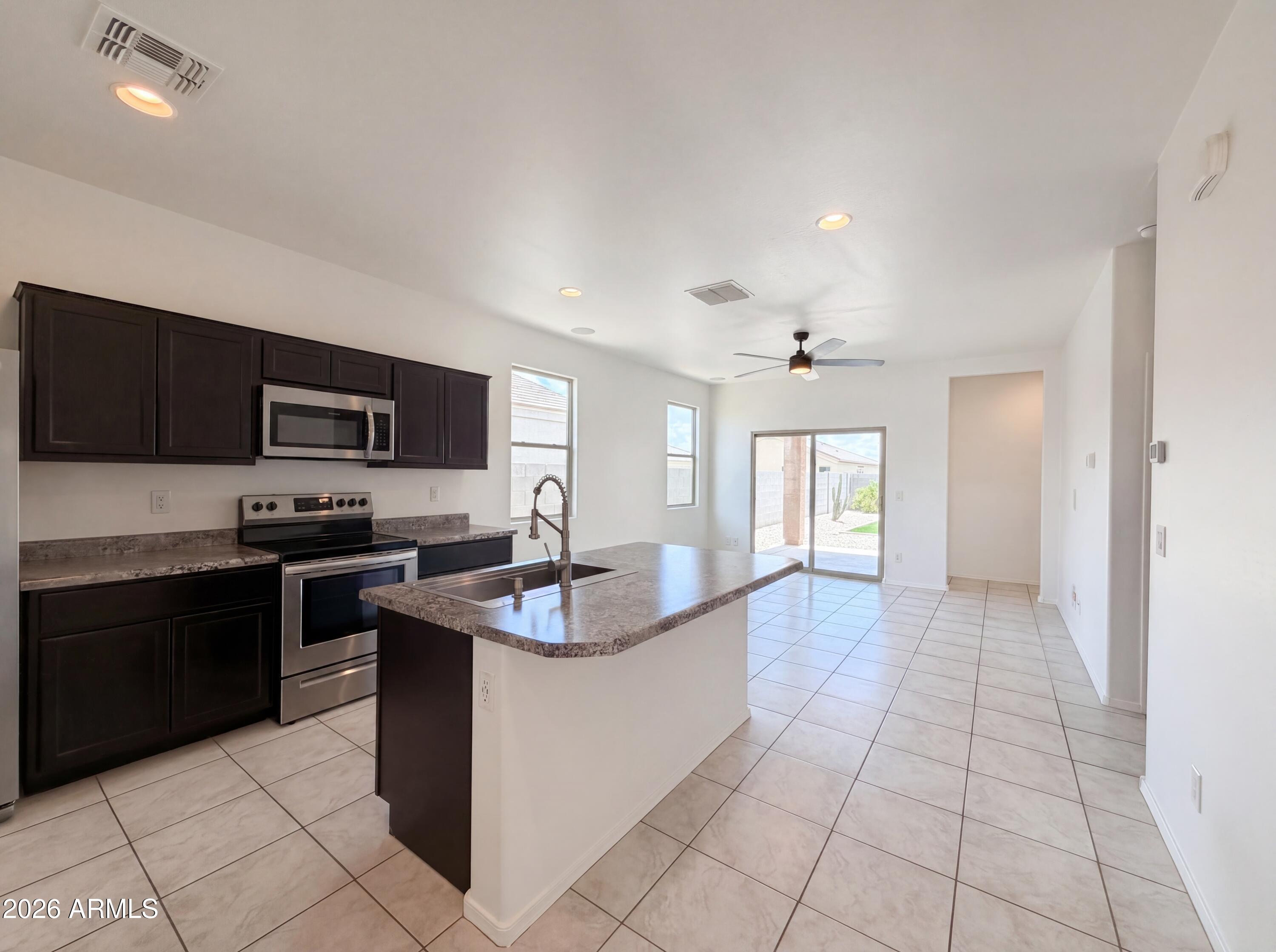 11639 E CLIFFROSE Lane