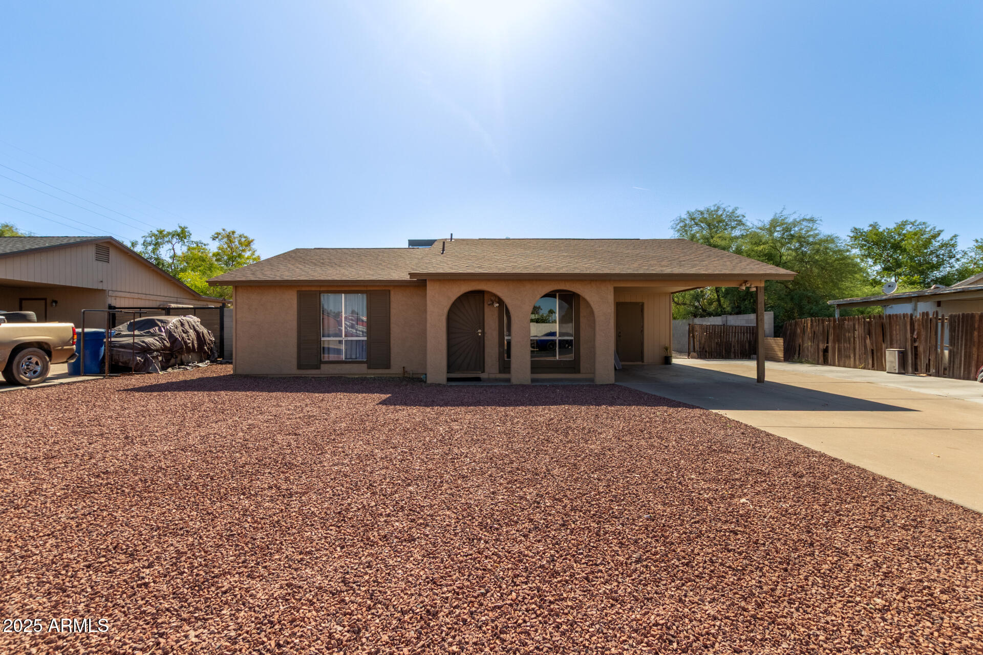 4624 S FAIR Lane