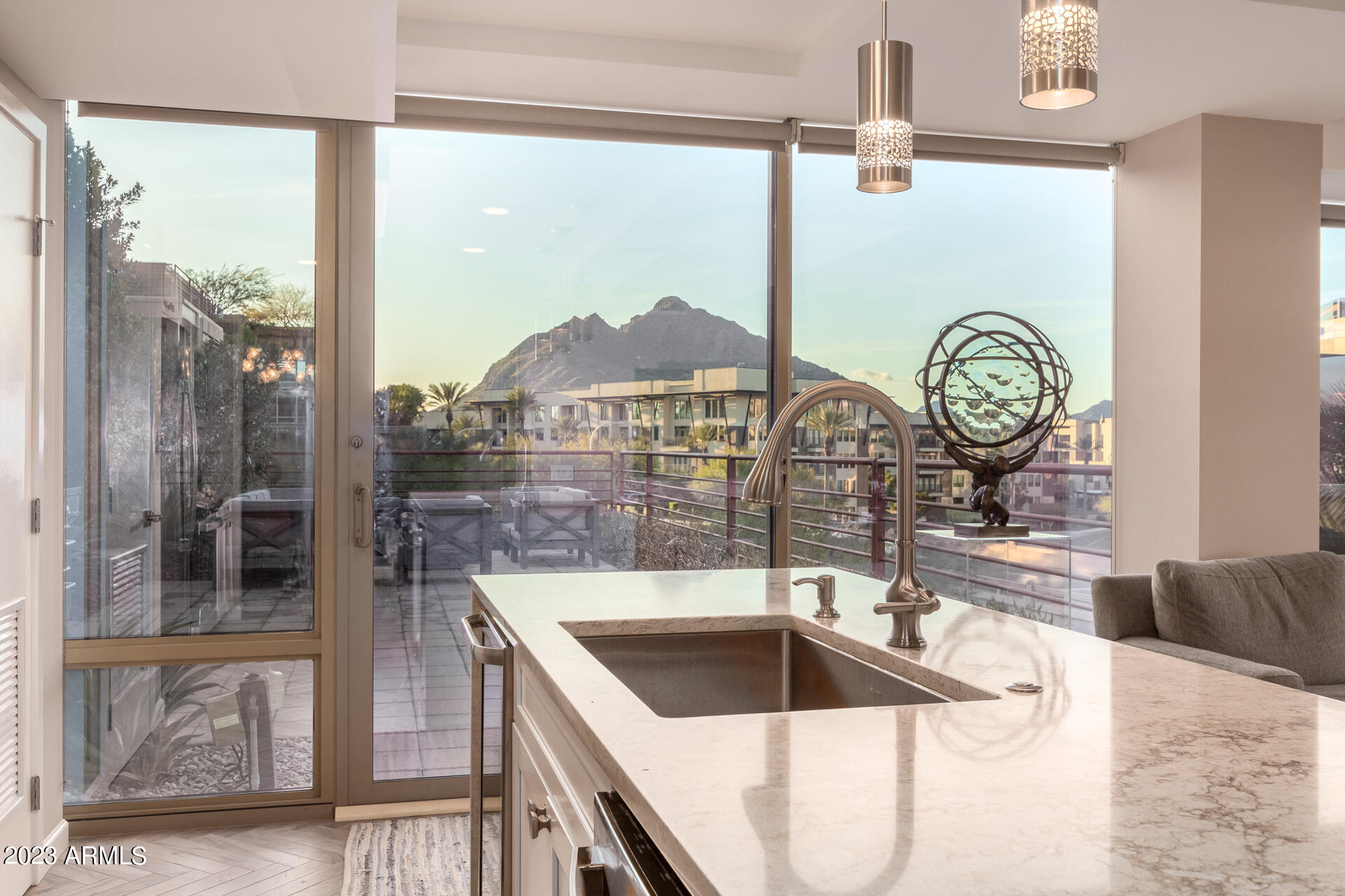 7161 E RANCHO VISTA Drive 4014