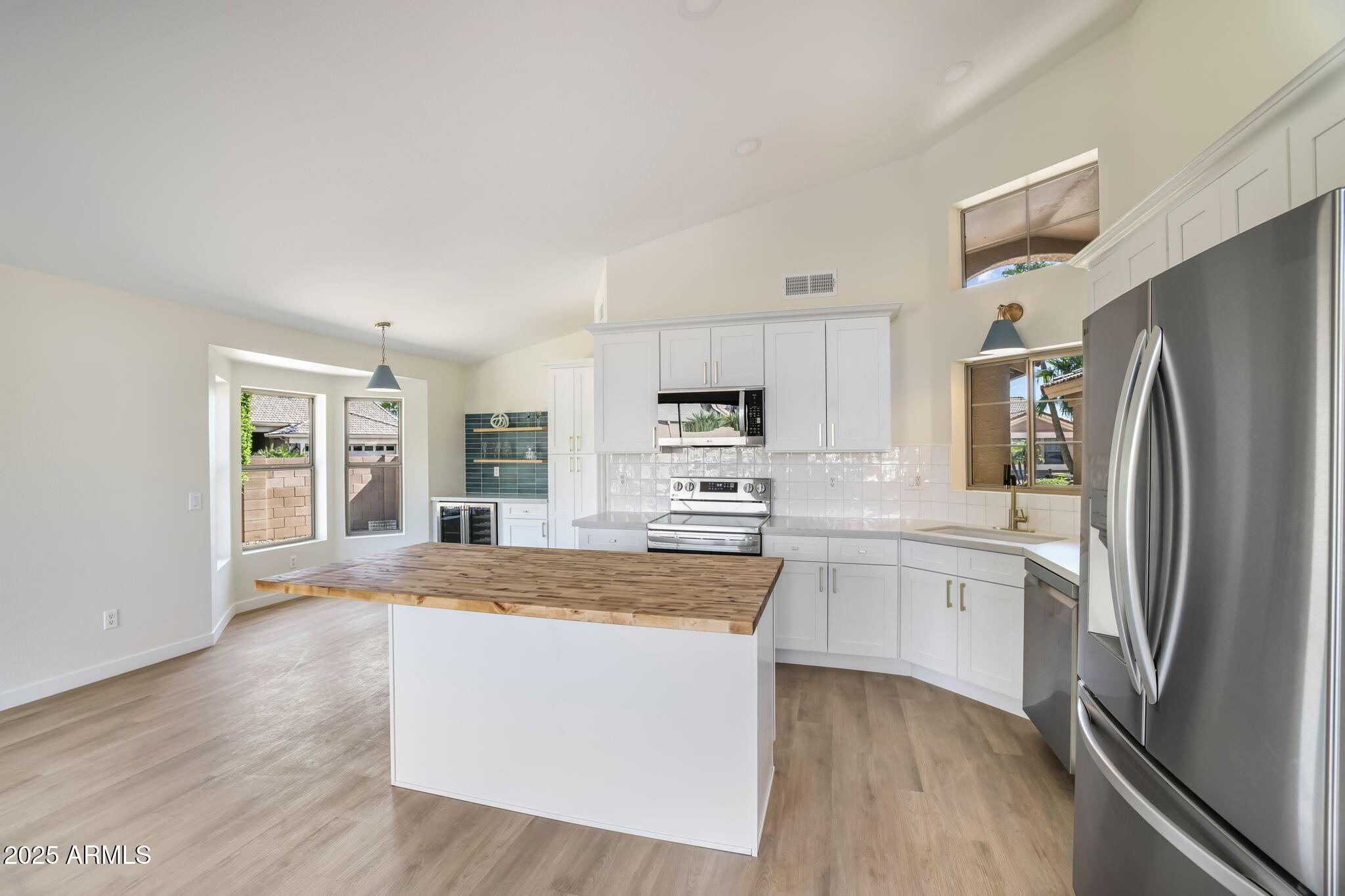 15264 W MULBERRY Drive