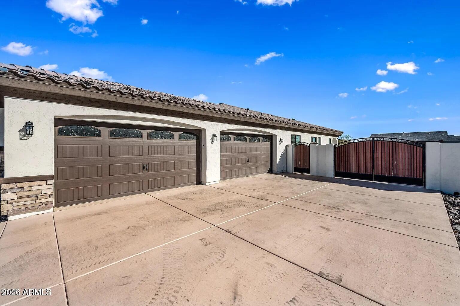 18211 W MARSHALL Court