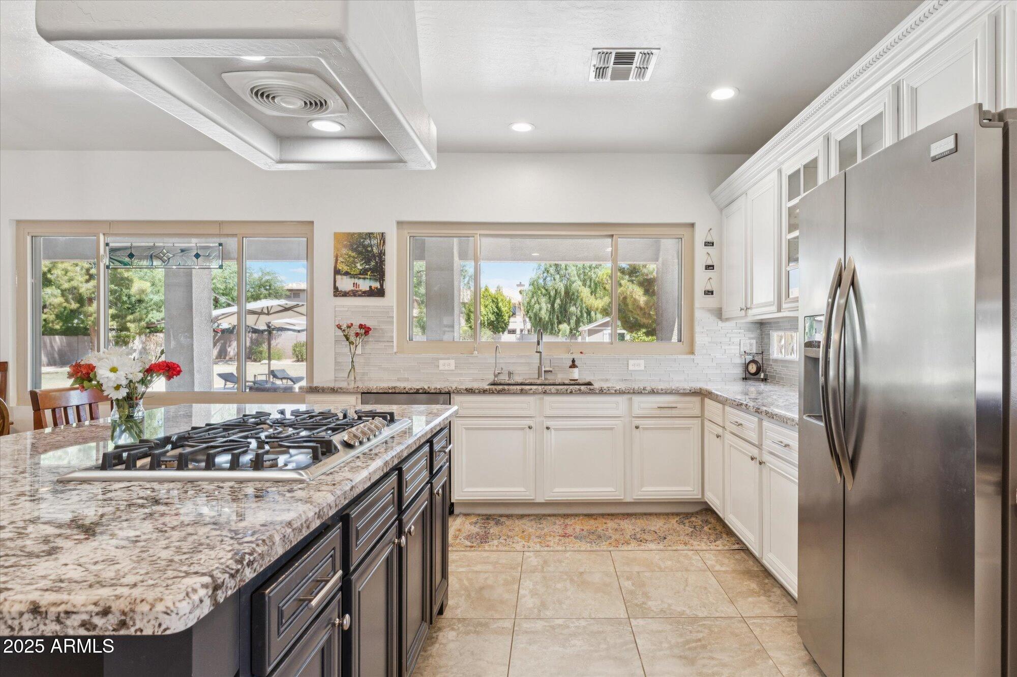8146 W CAMINO DE ORO --