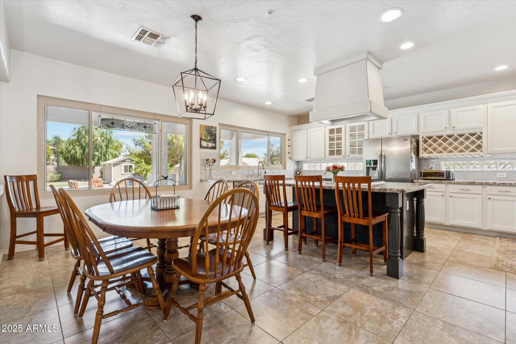 8146 W CAMINO DE ORO --