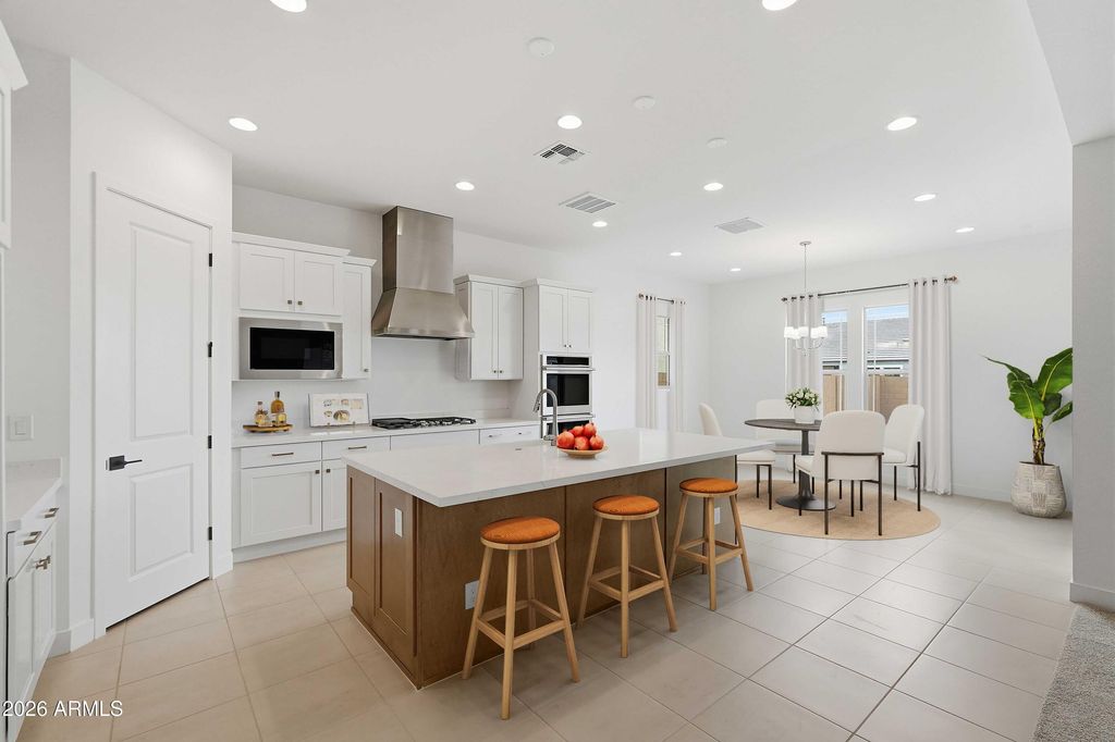 Photo of 7643 W Hide Trail, Peoria, AZ 85383 (MLS # 6986186)