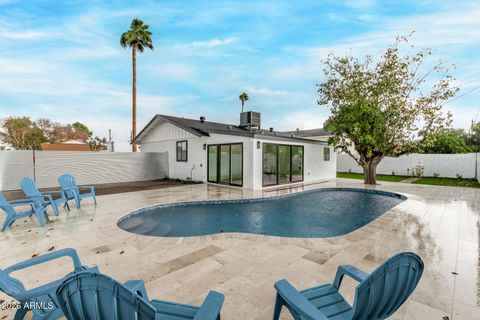 Photo of 8401 E San Miguel Avenue, Scottsdale, AZ 85250 (MLS # 6965874)