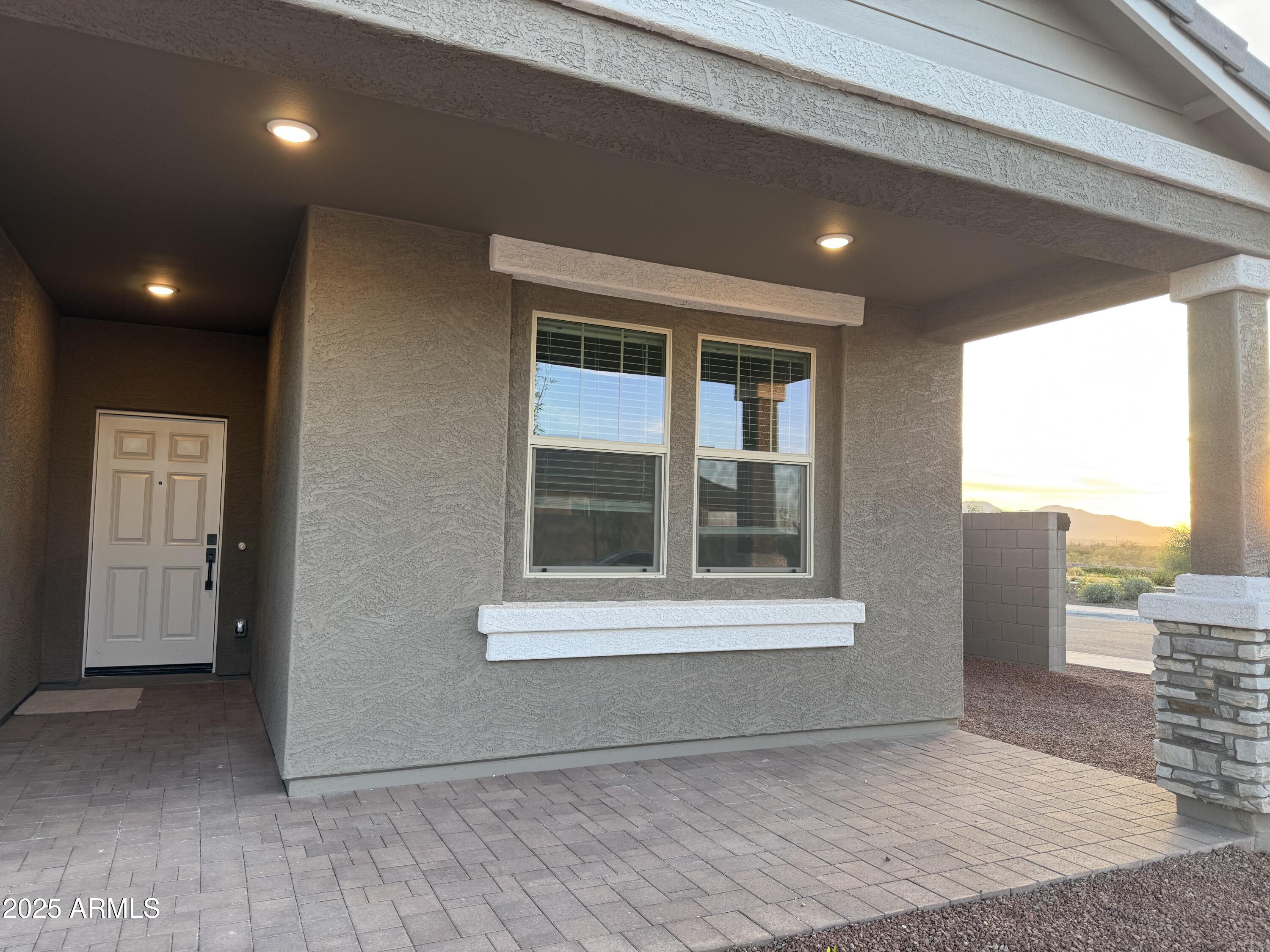 18277 W SOFT WIND Drive