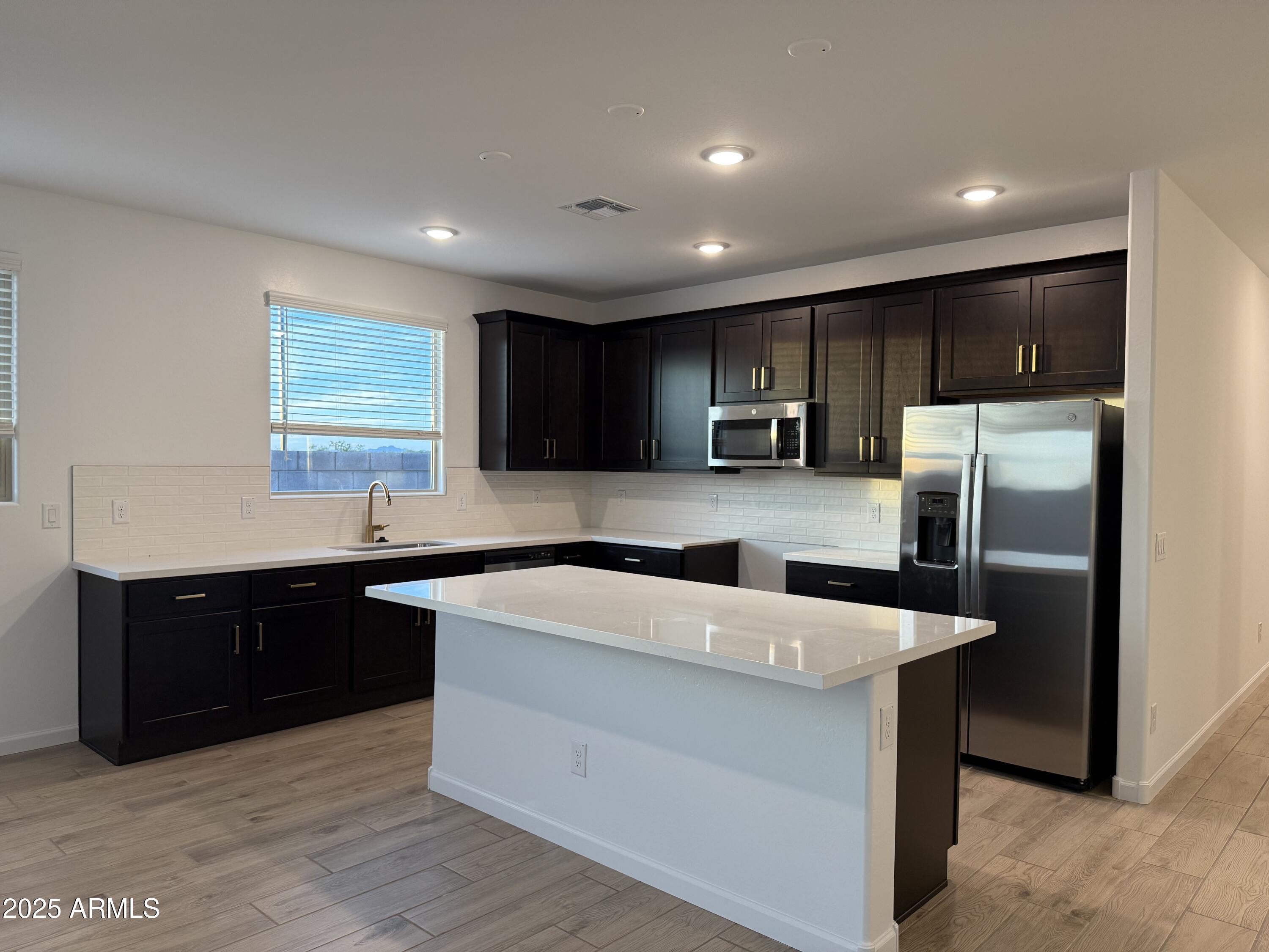 18277 W SOFT WIND Drive