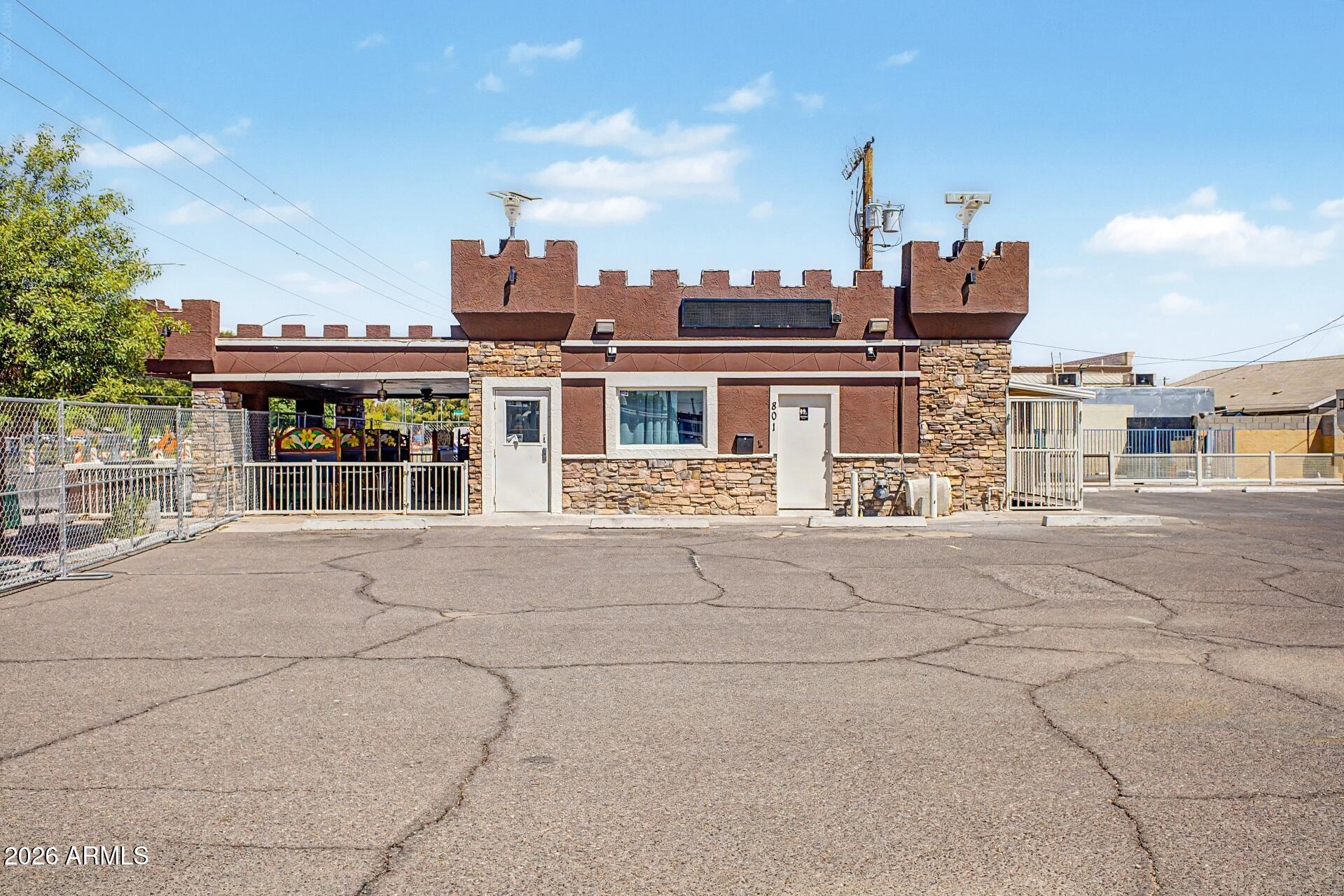 801 E BROADWAY Road