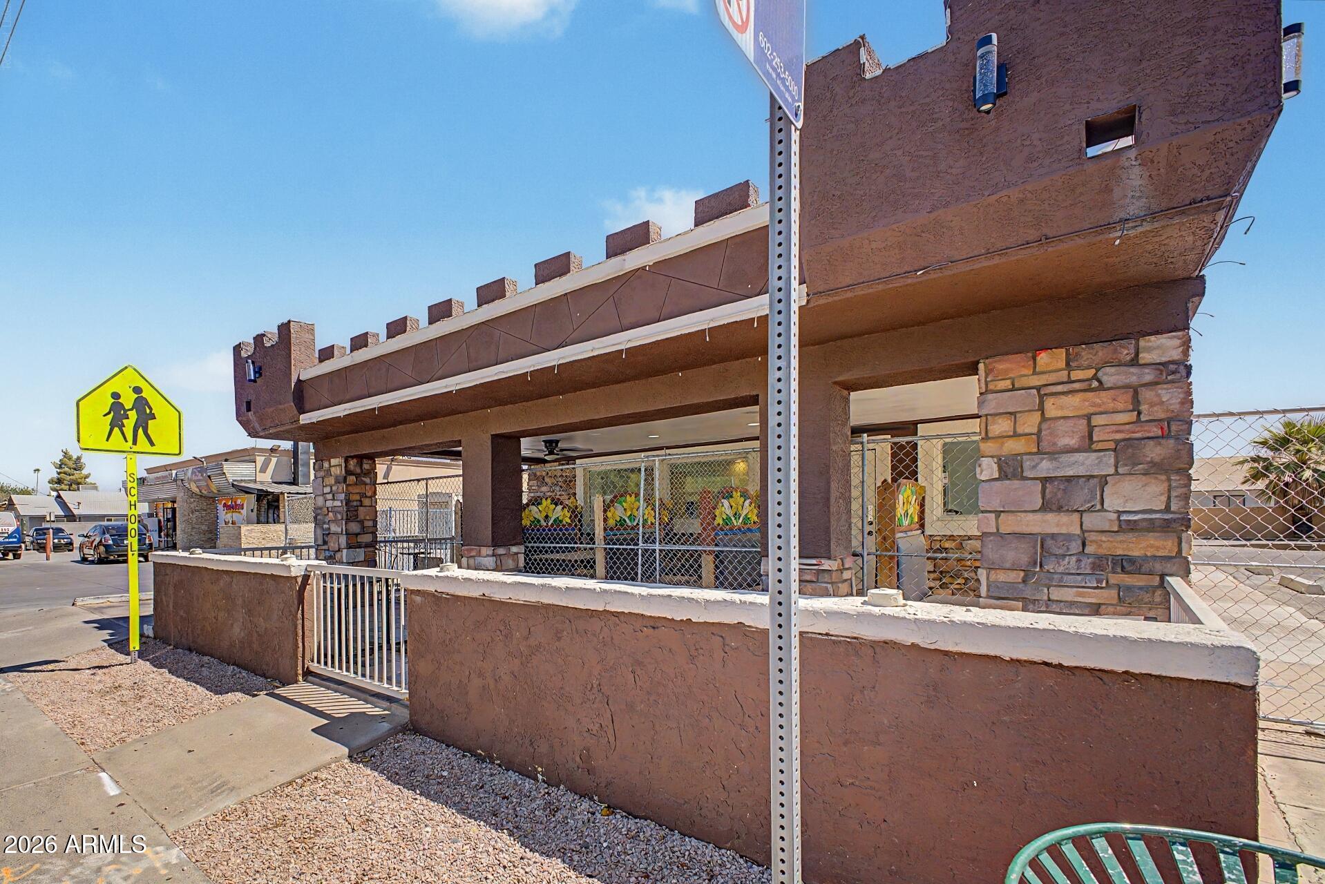801 E BROADWAY Road