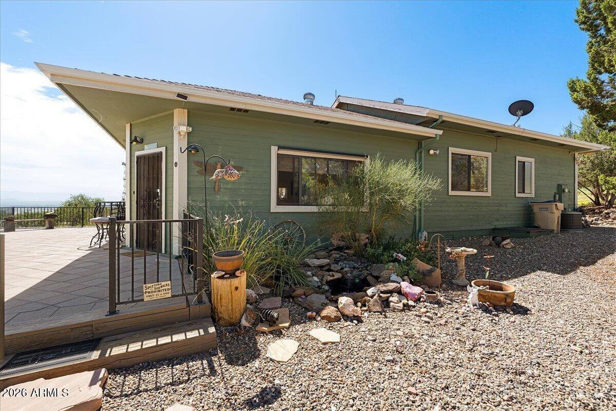 4172 N ROCKY TOP --