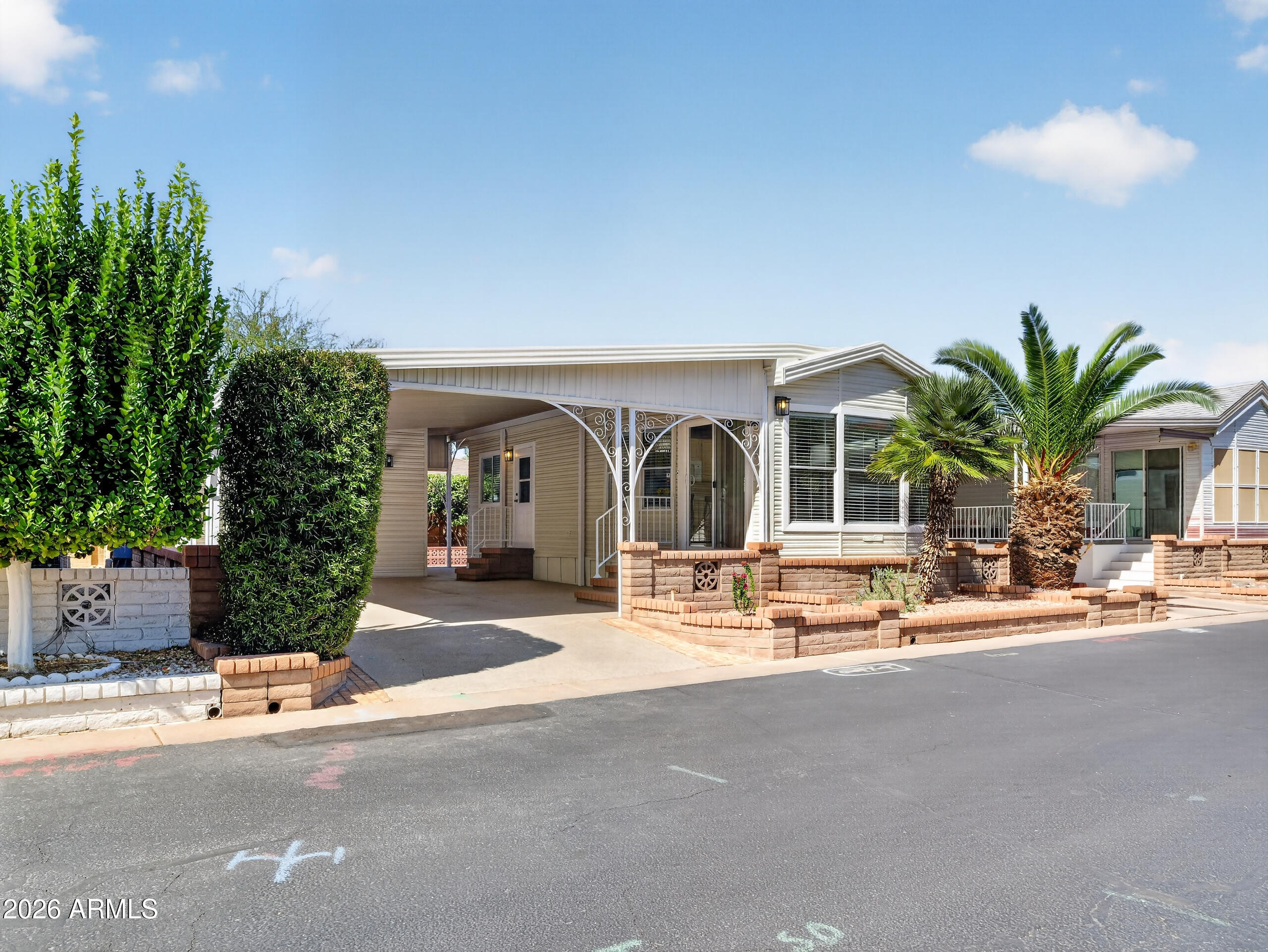 111 S GREENFIELD Road 631