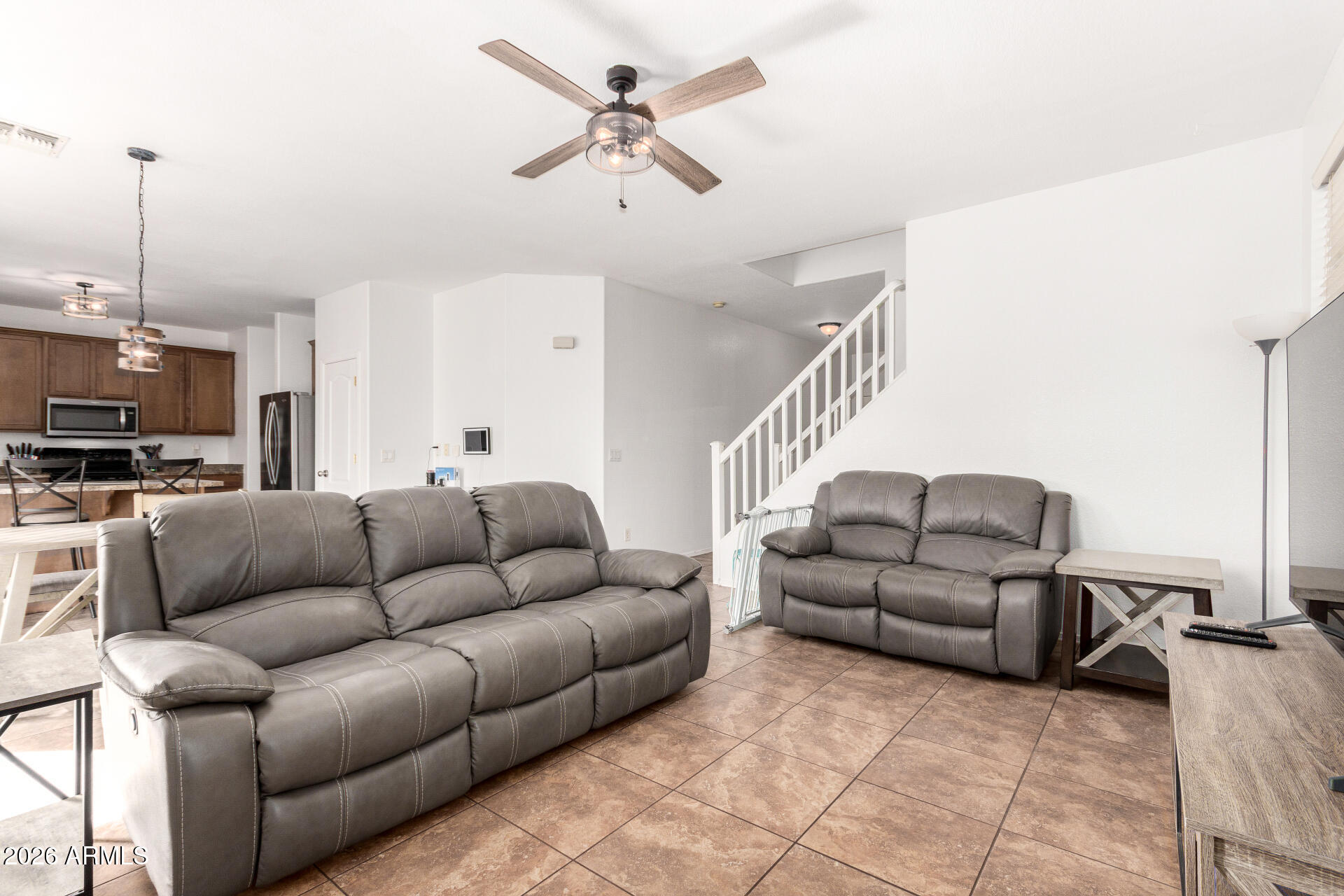 4967 E MEADOW LARK Way