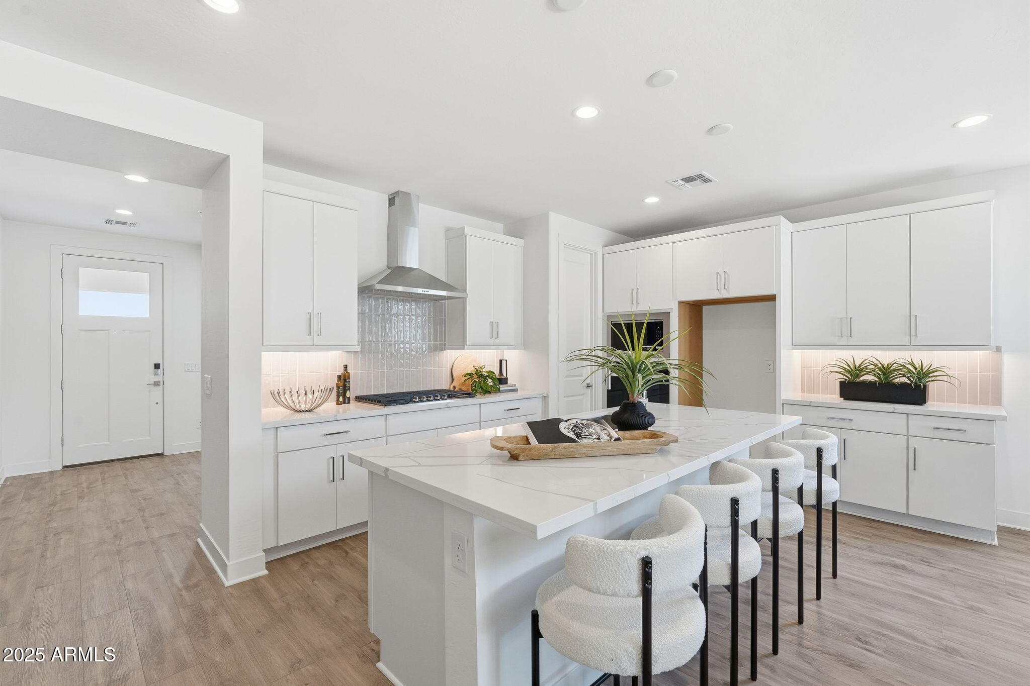 17407 W AUBURN Street