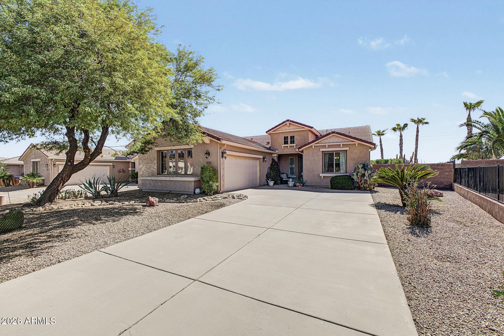 Photo of 1157 W Desert Lily Drive, San Tan Valley, AZ 85143 (MLS # 7091404)