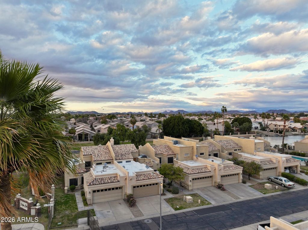 Photo of 9056 W Port Royale Lane, Peoria, AZ 85381 (MLS # 6986556)