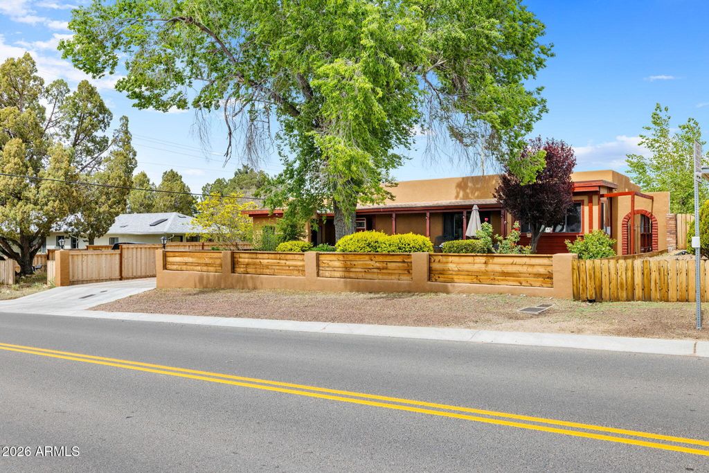 Photo of 209 Robinson Drive, Prescott, AZ 86303 (MLS # 7022322)