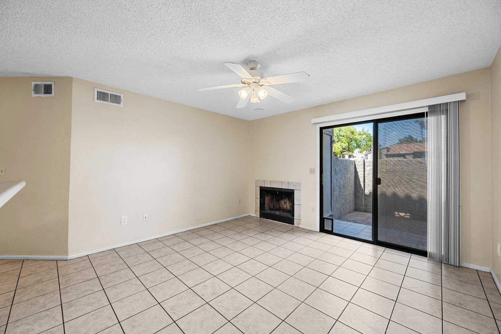 533 W Guadalupe Road Unit 1047