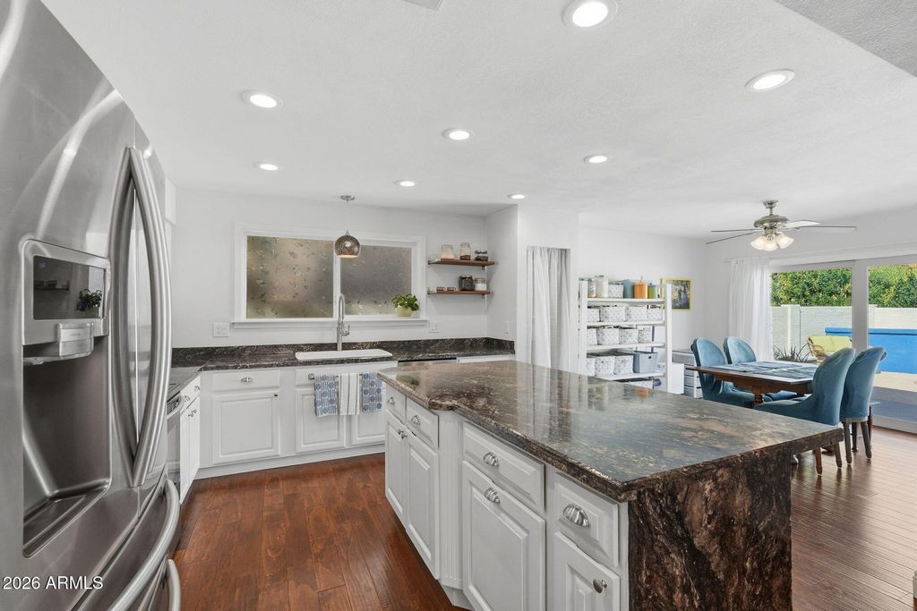 Photo of 270 E Kroll Drive, Gilbert, AZ 85234 (MLS # 6986636)