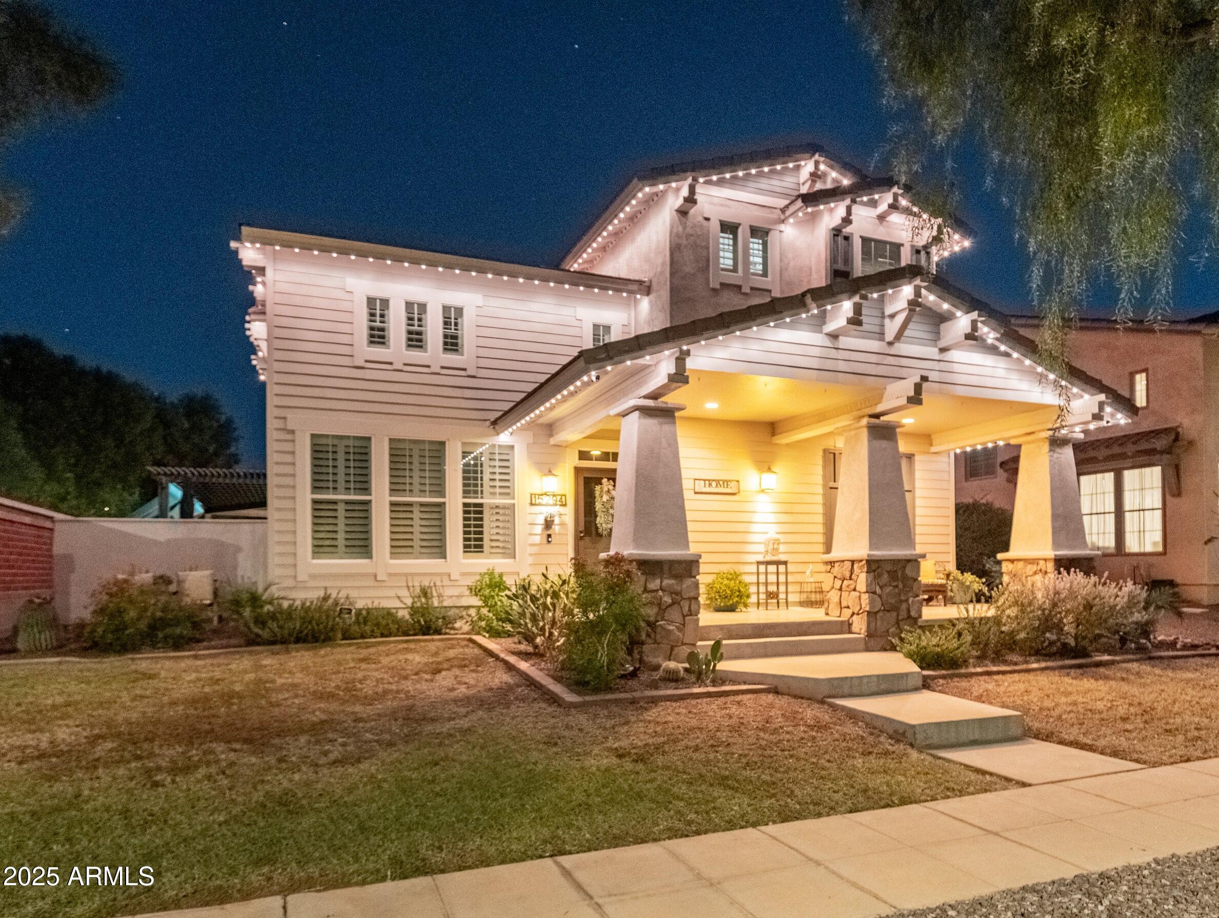 15294 W OLD OAK Lane