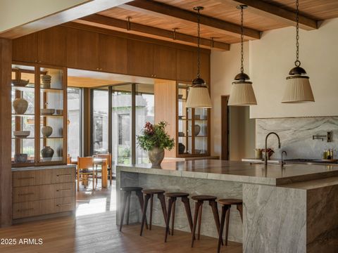 Photo of 8631 N Avenida Del Sol, Paradise Valley, AZ 85253 (MLS # 6938551)