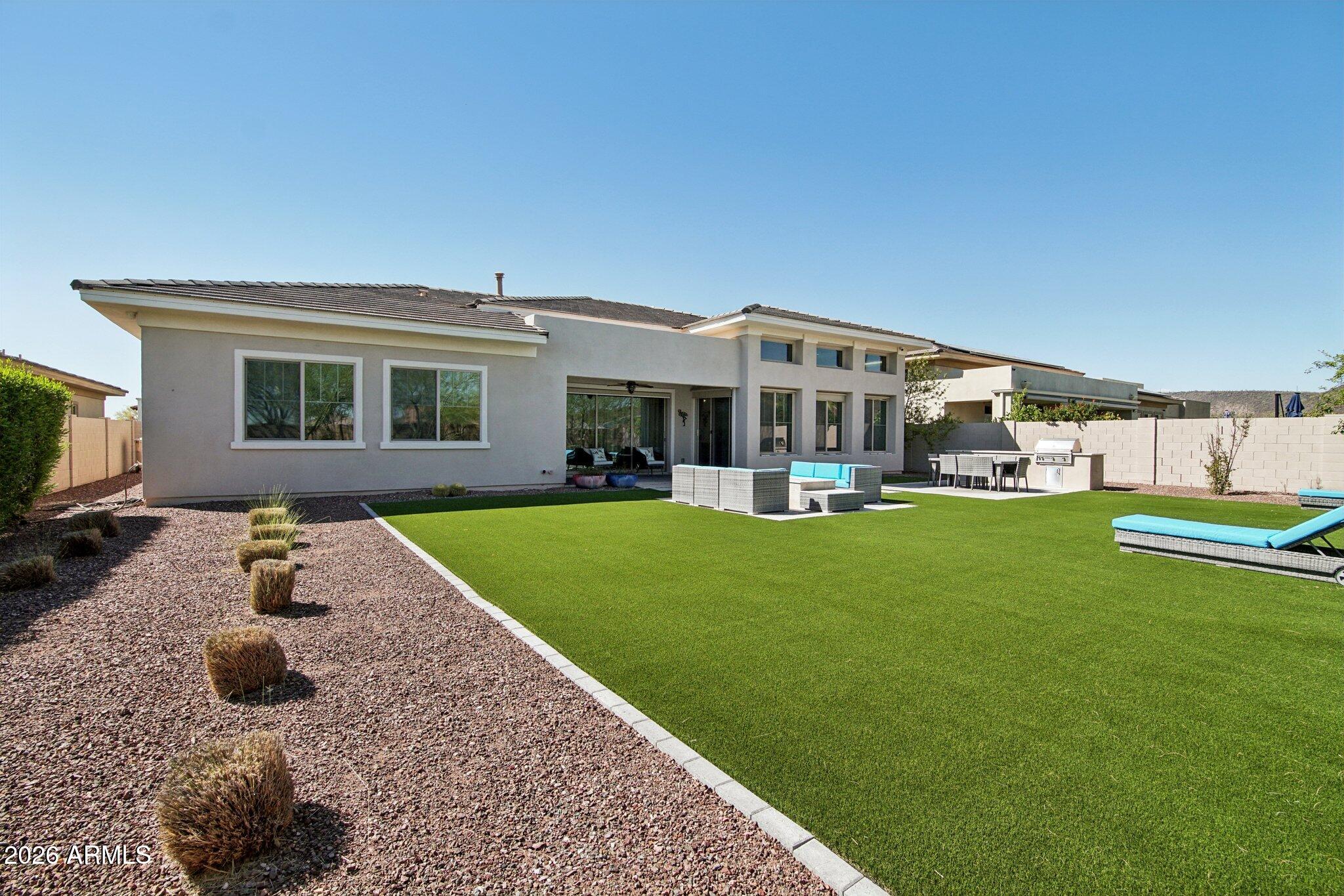 Peoria, Arizona, 85383, United States, 3 Bedrooms Bedrooms, ,4 BathroomsBathrooms,Residential,Active,2038181