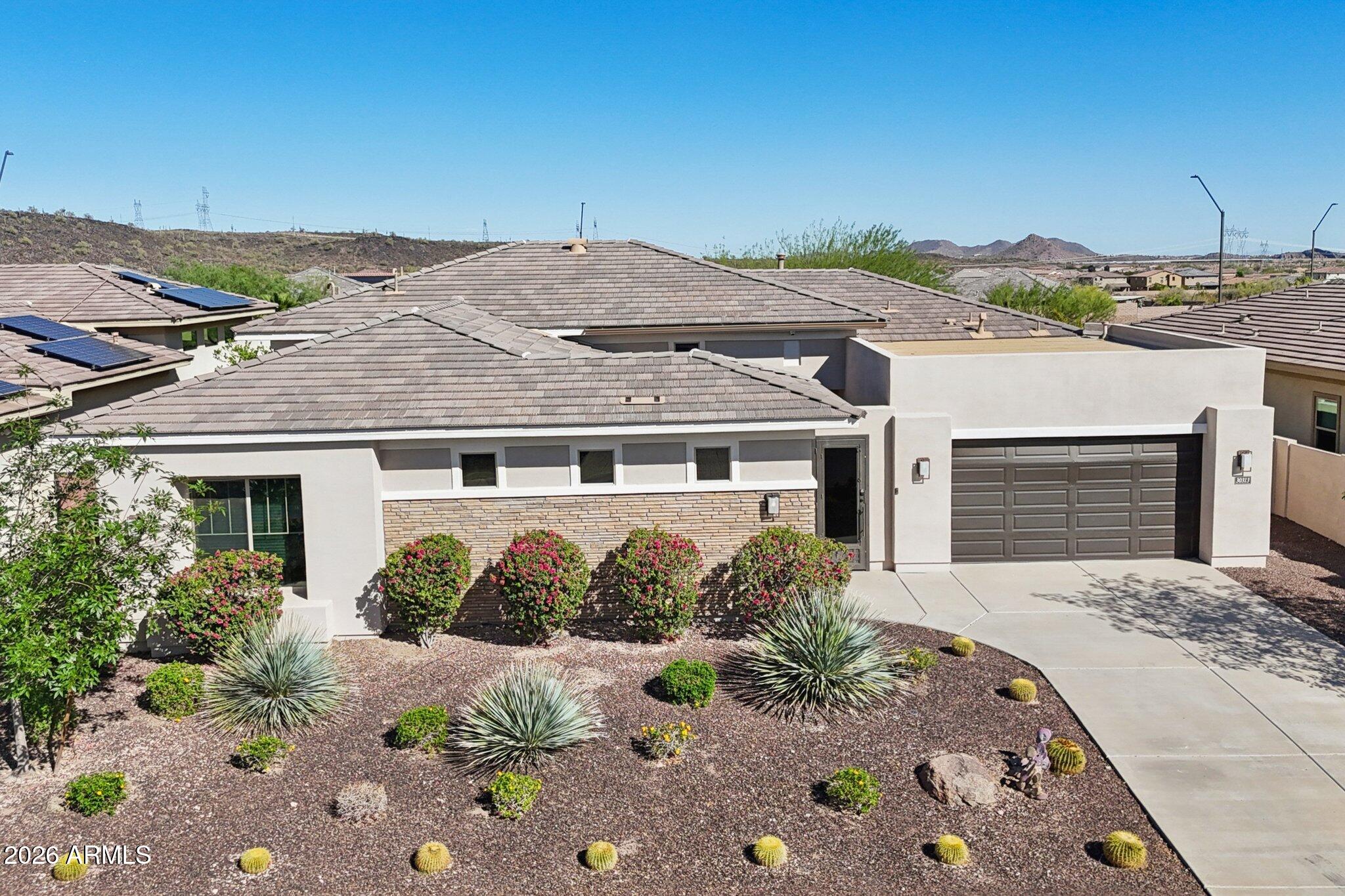 Peoria, Arizona, 85383, United States, 3 Bedrooms Bedrooms, ,4 BathroomsBathrooms,Residential,Active,2038181