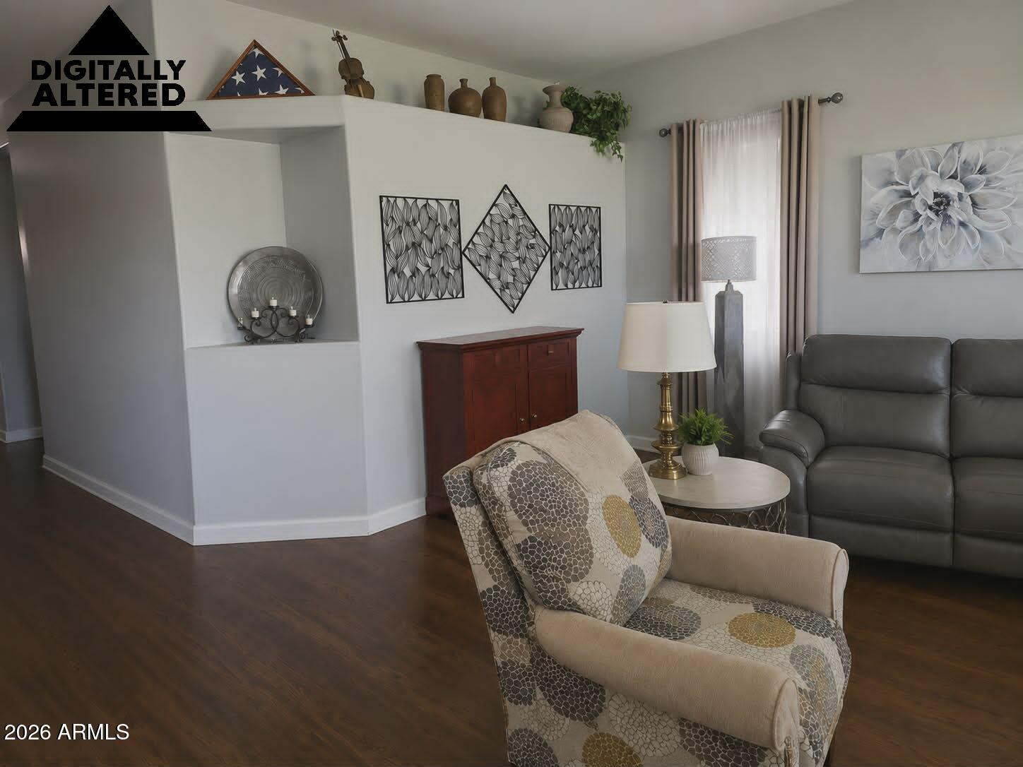 2544 E Calle Del Norte Drive