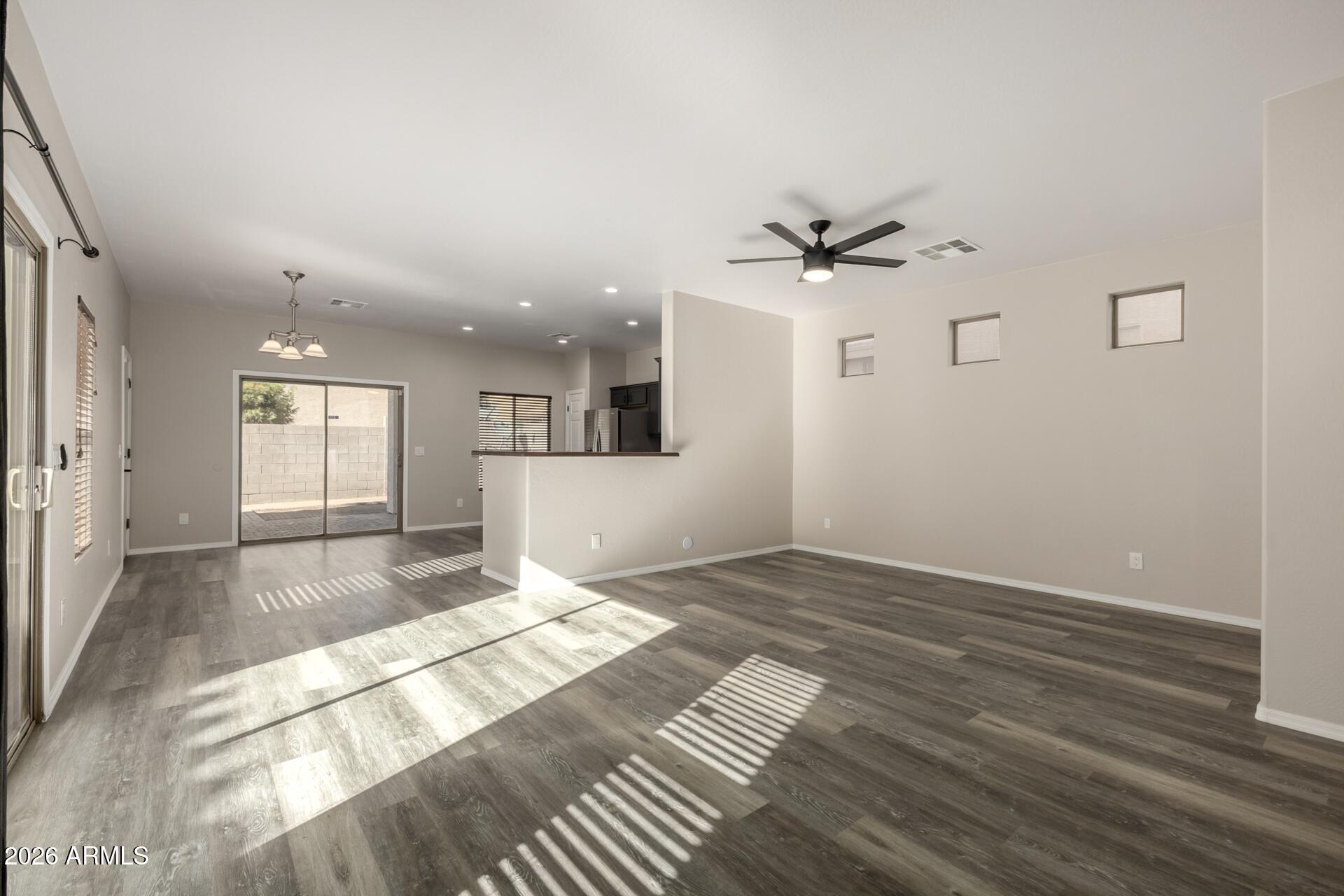 2684 E REMINGTON Place