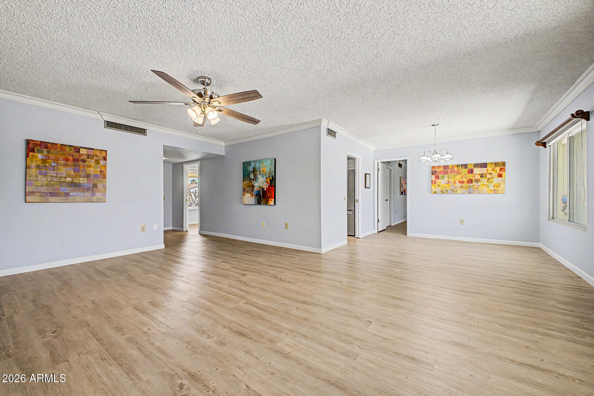 9426 W NEWPORT Drive