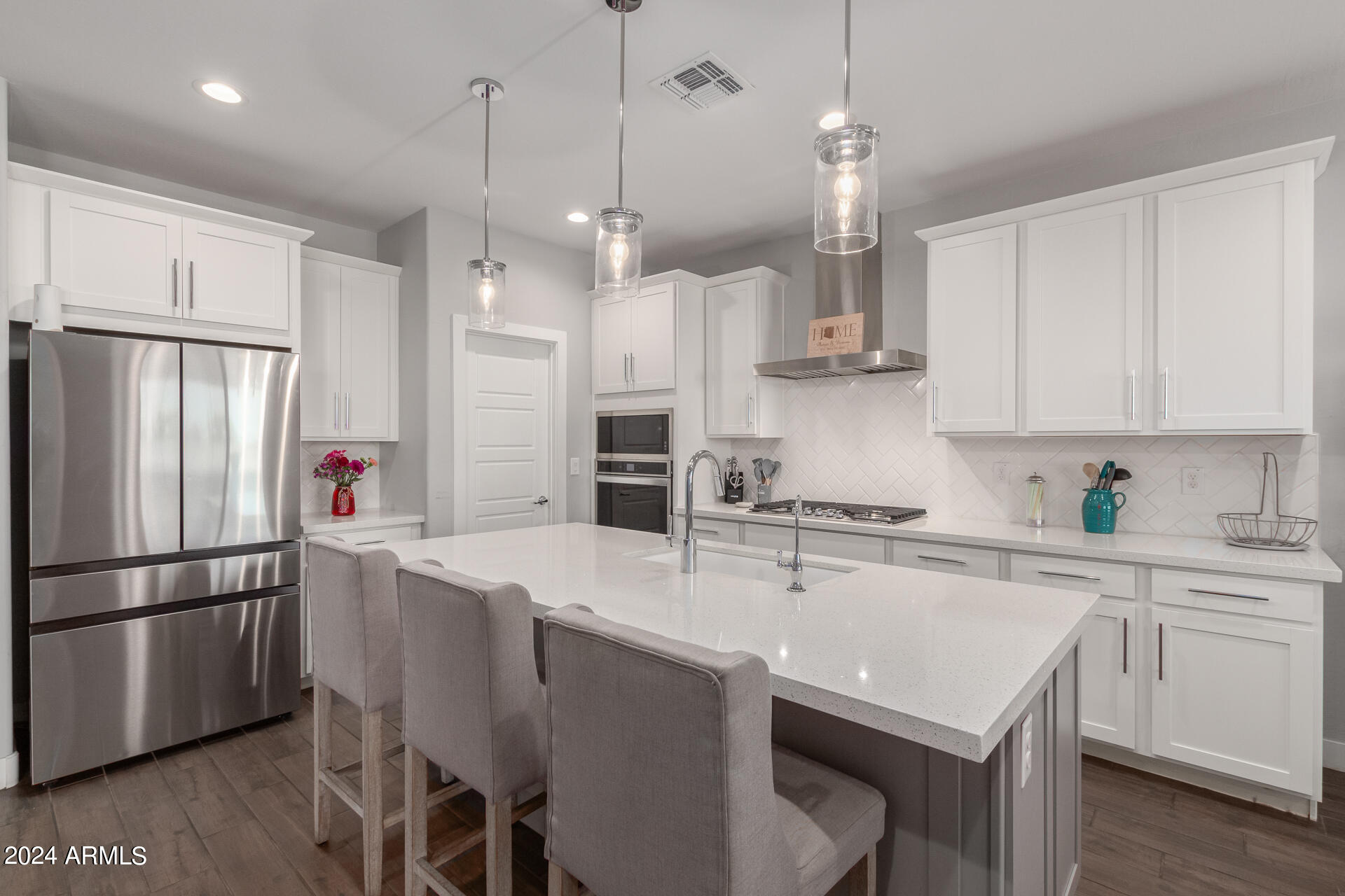 11014 W MCKINLEY Street