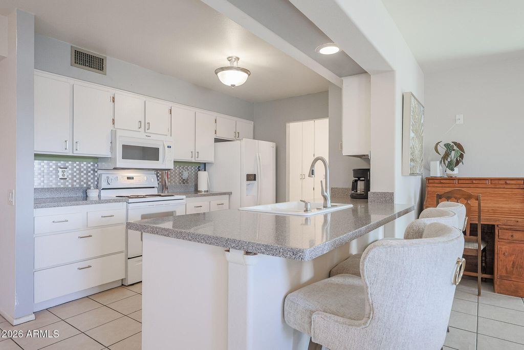 Photo of 10649 W Brookside Drive, Sun City, AZ 85351 (MLS # 6983179)