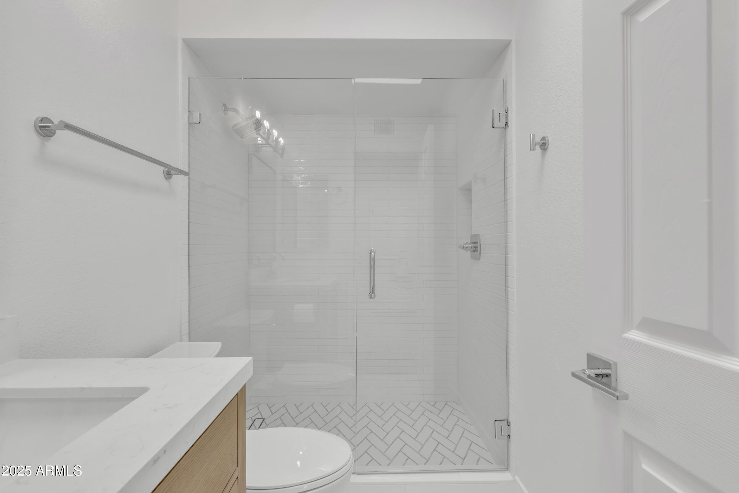 220 N 22ND Place 2036