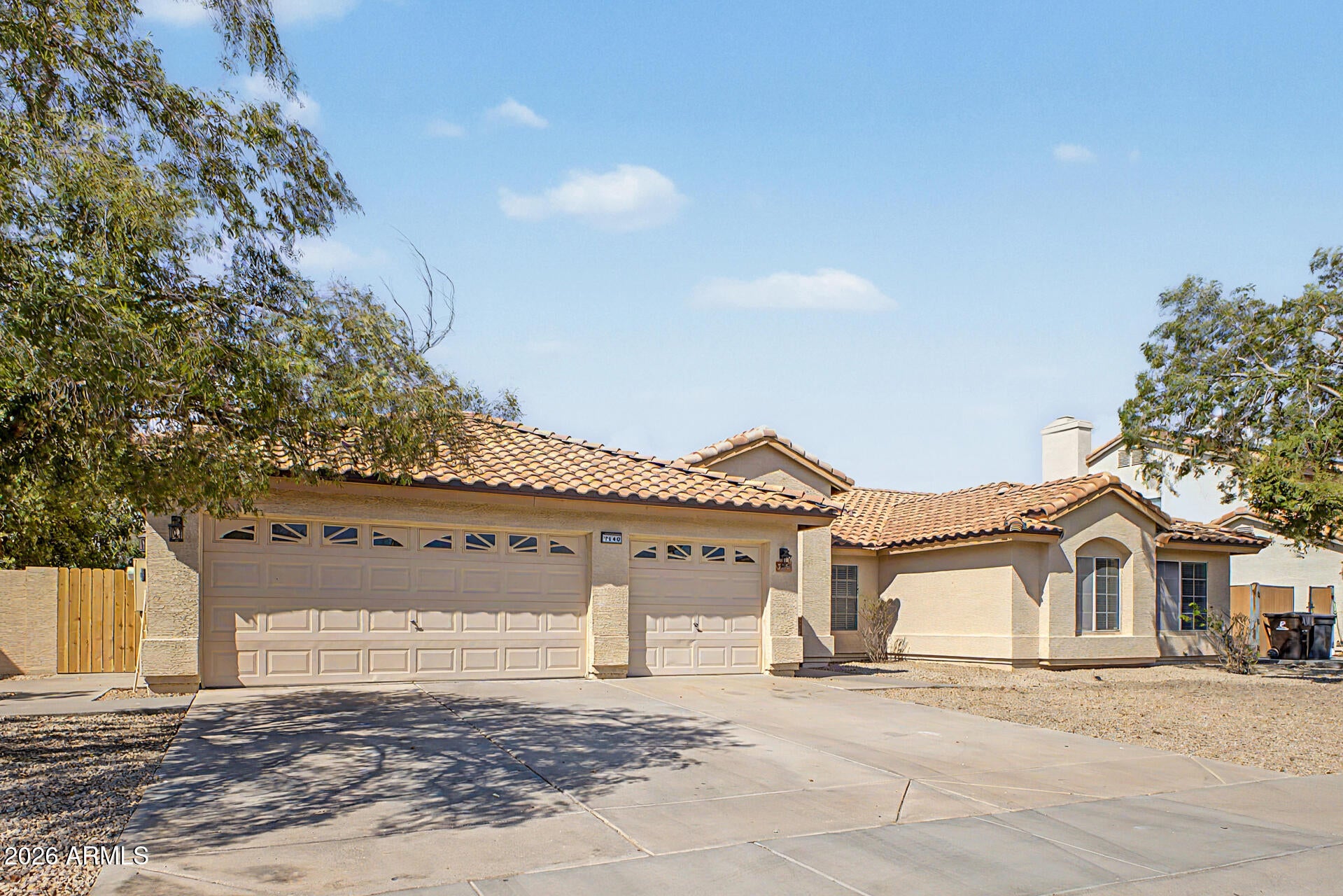 7146 W VOLTAIRE Avenue