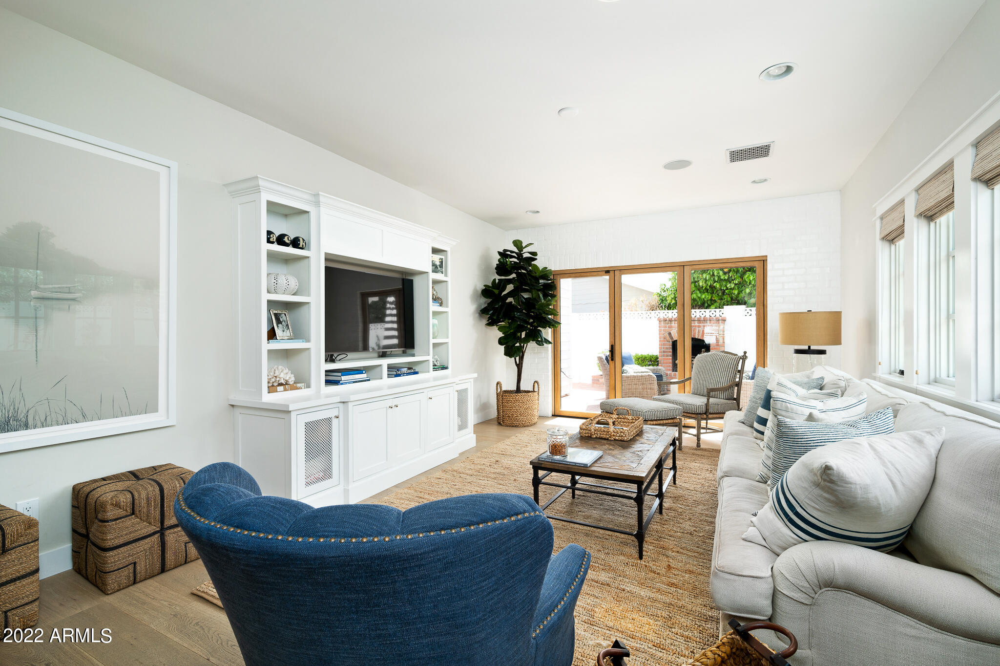 ARGYLE CIRCLE - Residential