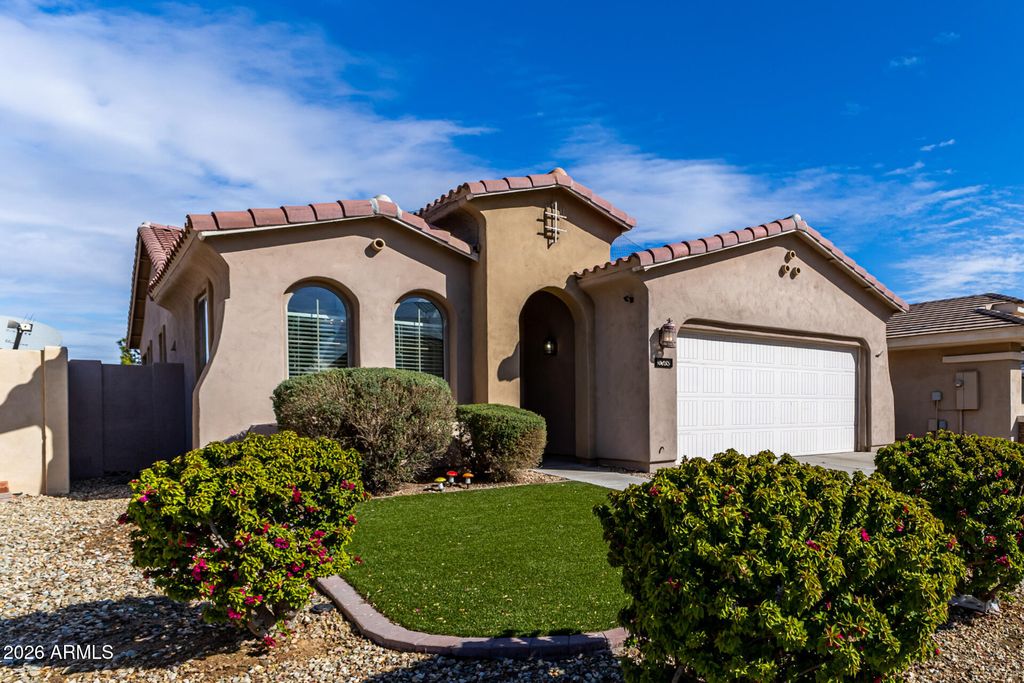 Photo of 10768 W Woodland Avenue, Avondale, AZ 85323 (MLS # 6986746)