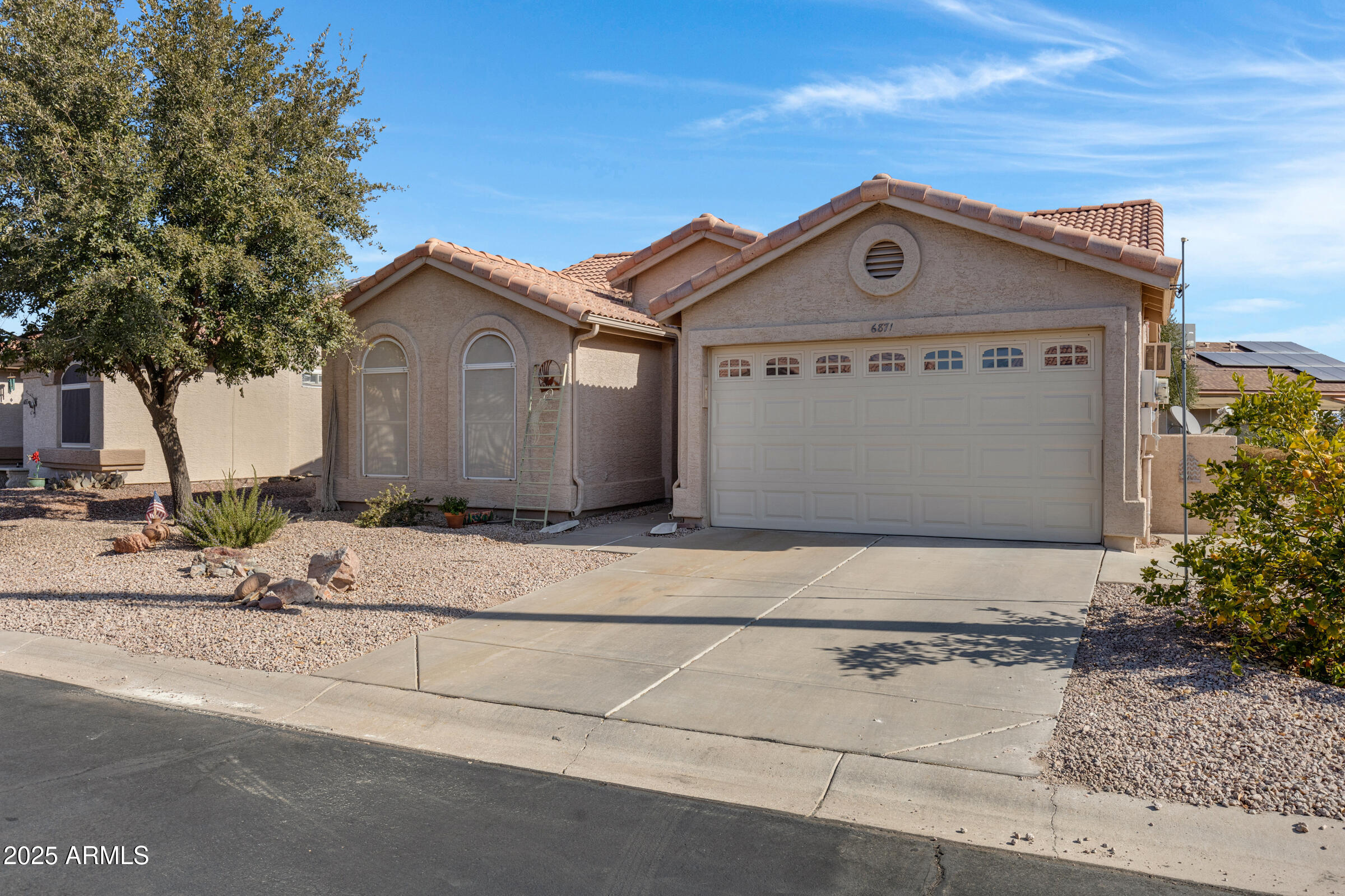6871 S CORAL GABLE Drive