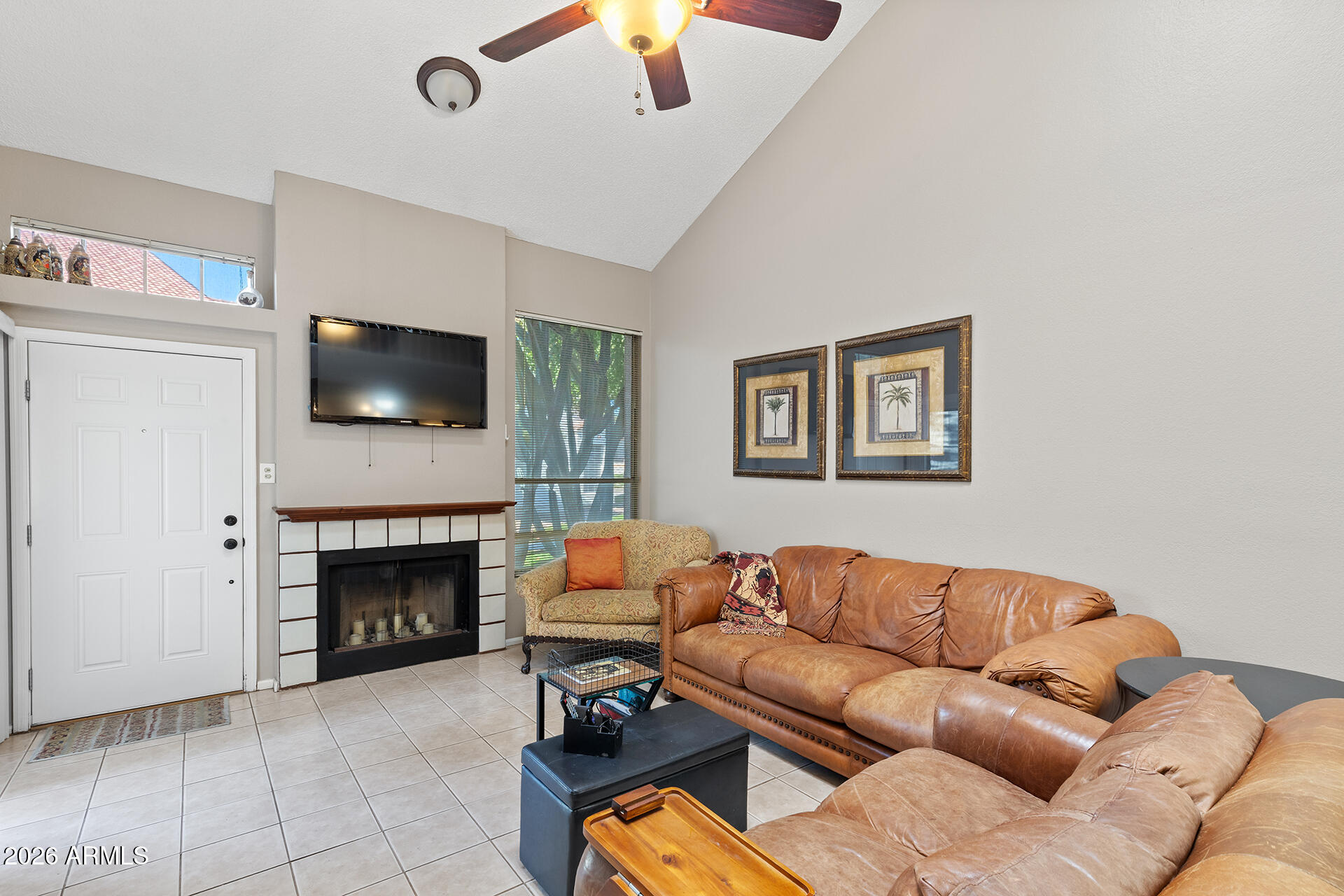 1717 E UNION HILLS Drive 1042