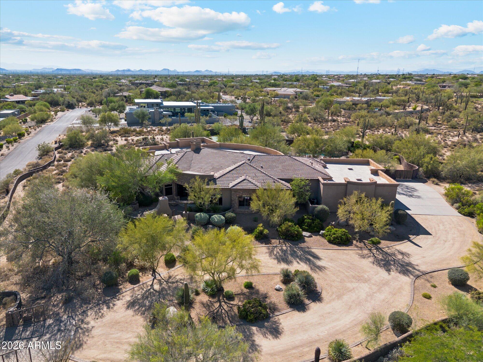 8646 E Bronco Trail