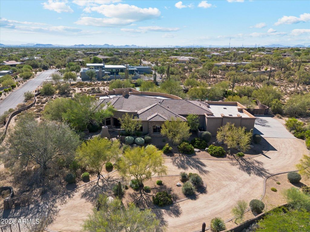 Photo of 8646 E Bronco Trail, Scottsdale, AZ 85255 (MLS # 7025294)